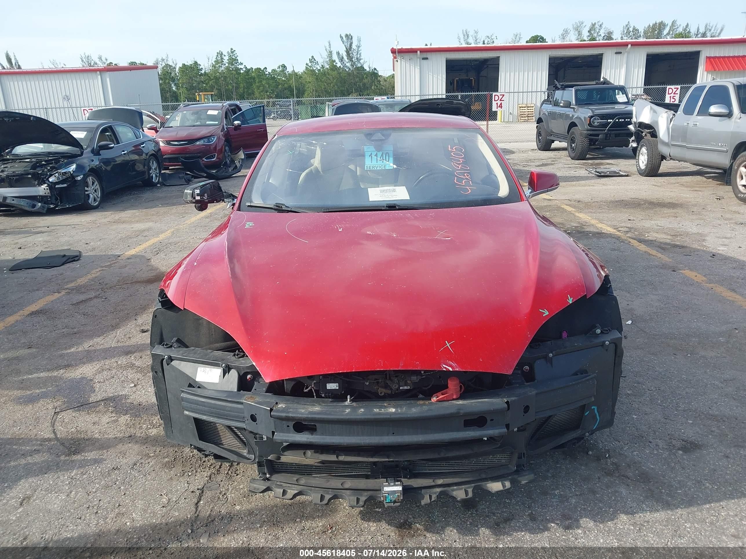 2015 Tesla Model S 70d/85d/p85d Red vin: 5YJSA1S21FF081871