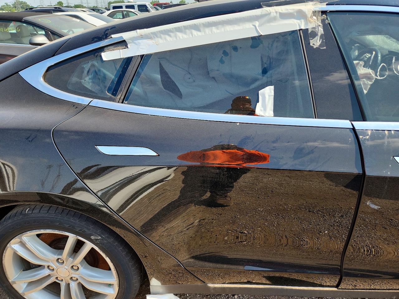 2015 Tesla Model S 70d Black vin: 5YJSA1S23FF088028