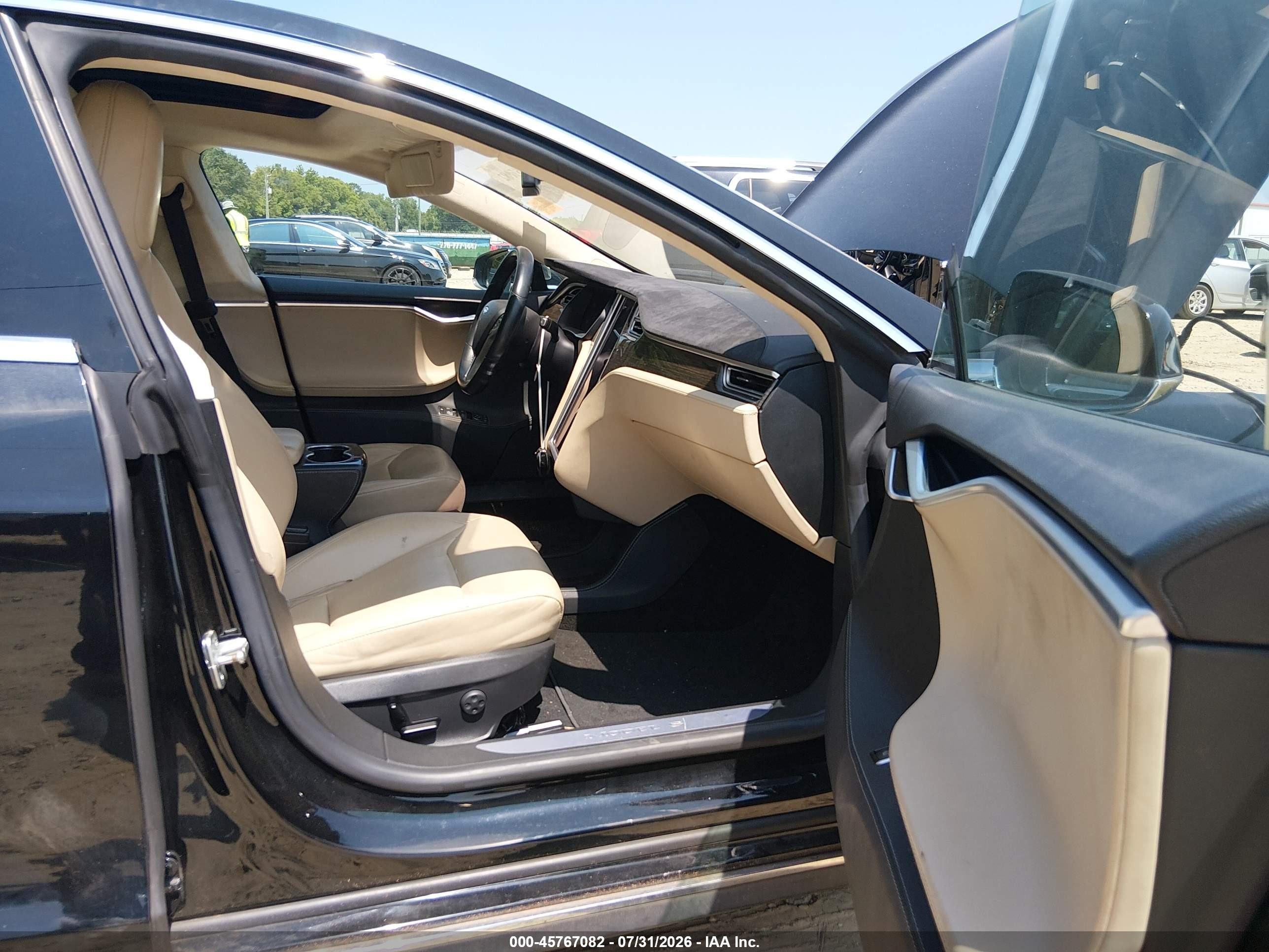 2015 Tesla Model S 70d/85d/p85d Black vin: 5YJSA1S26FF083132