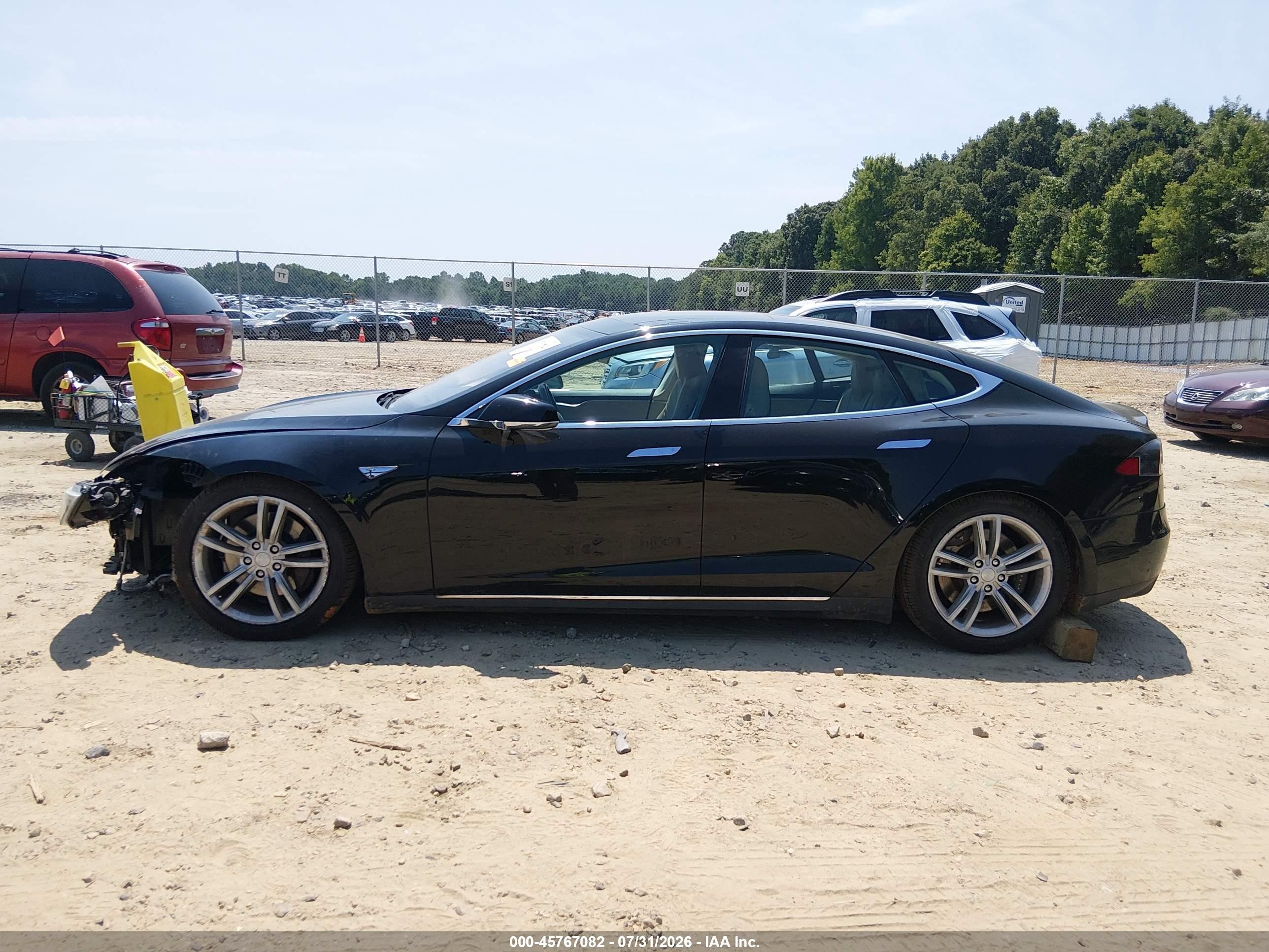 2015 Tesla Model S 70d/85d/p85d Black vin: 5YJSA1S26FF083132