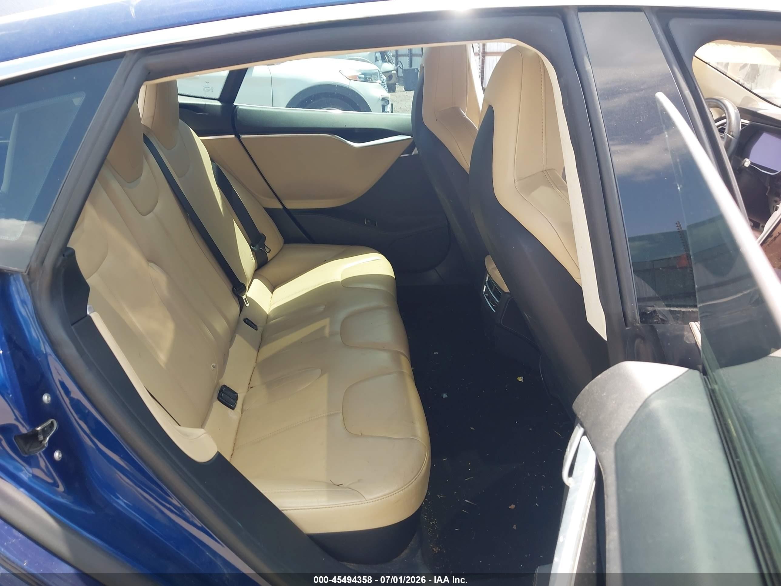 2015 Tesla Model S 70d/85d/p85d Синий vin: 5YJSA1S26FF090839