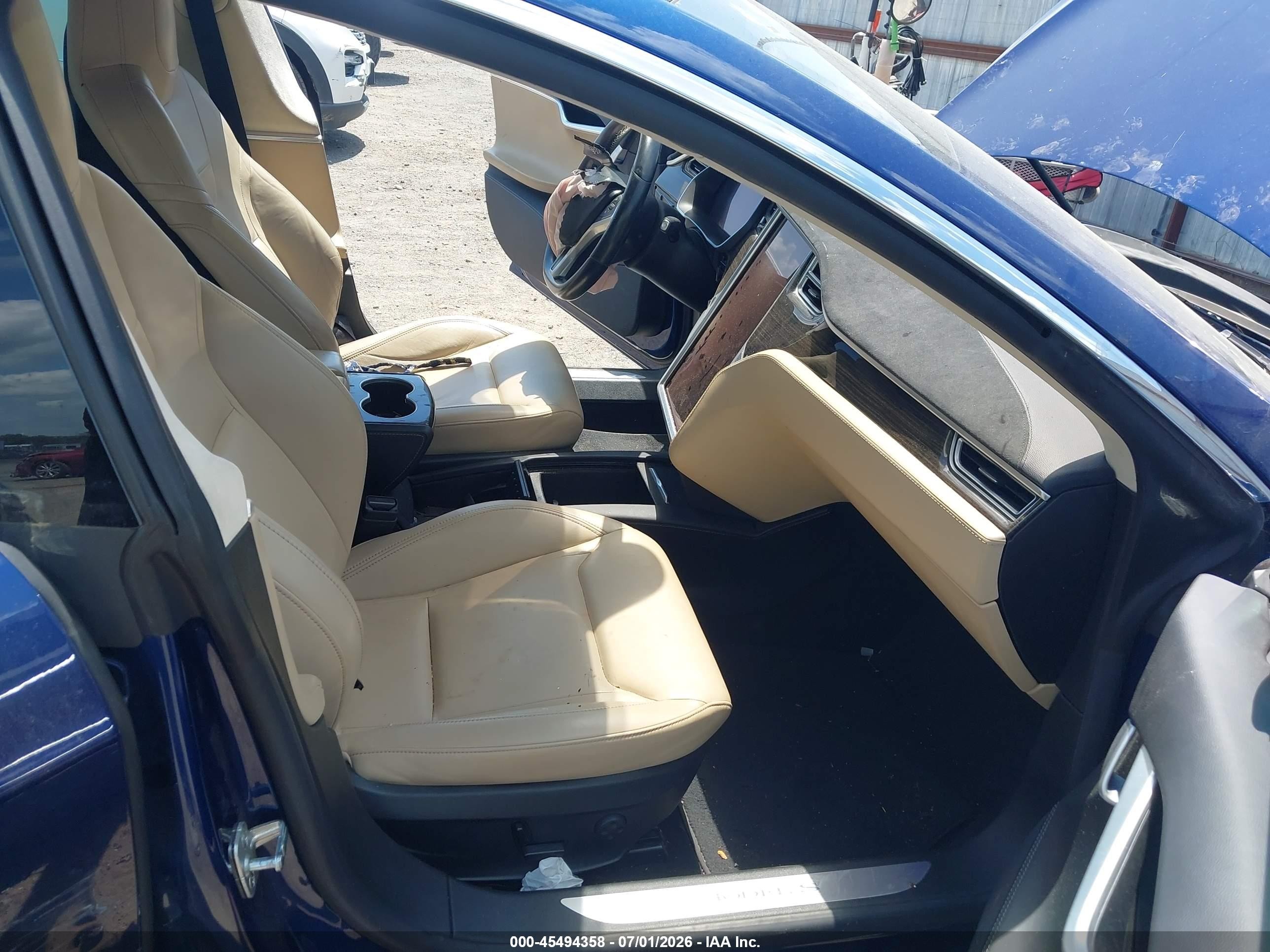 2015 Tesla Model S 70d/85d/p85d Синий vin: 5YJSA1S26FF090839