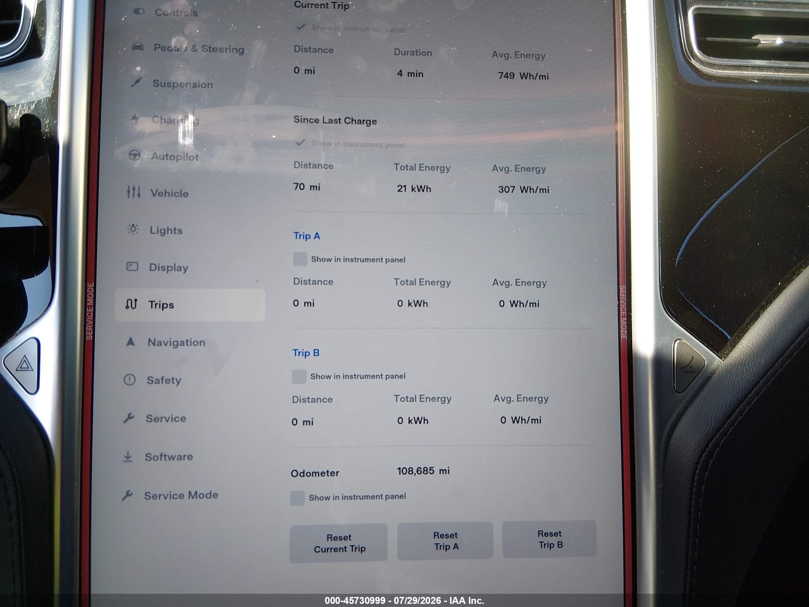 2015 Tesla Model S 70d/85d/p85d Red vin: 5YJSA1S27FF095838
