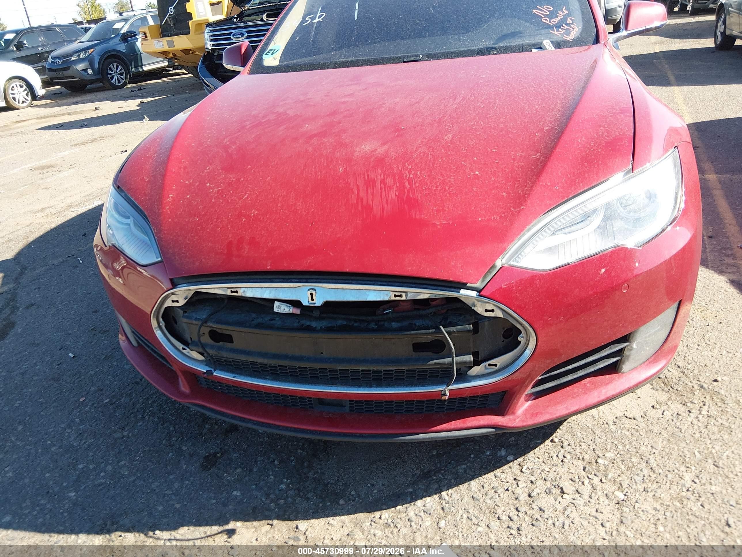2015 Tesla Model S 70d/85d/p85d Red vin: 5YJSA1S27FF095838