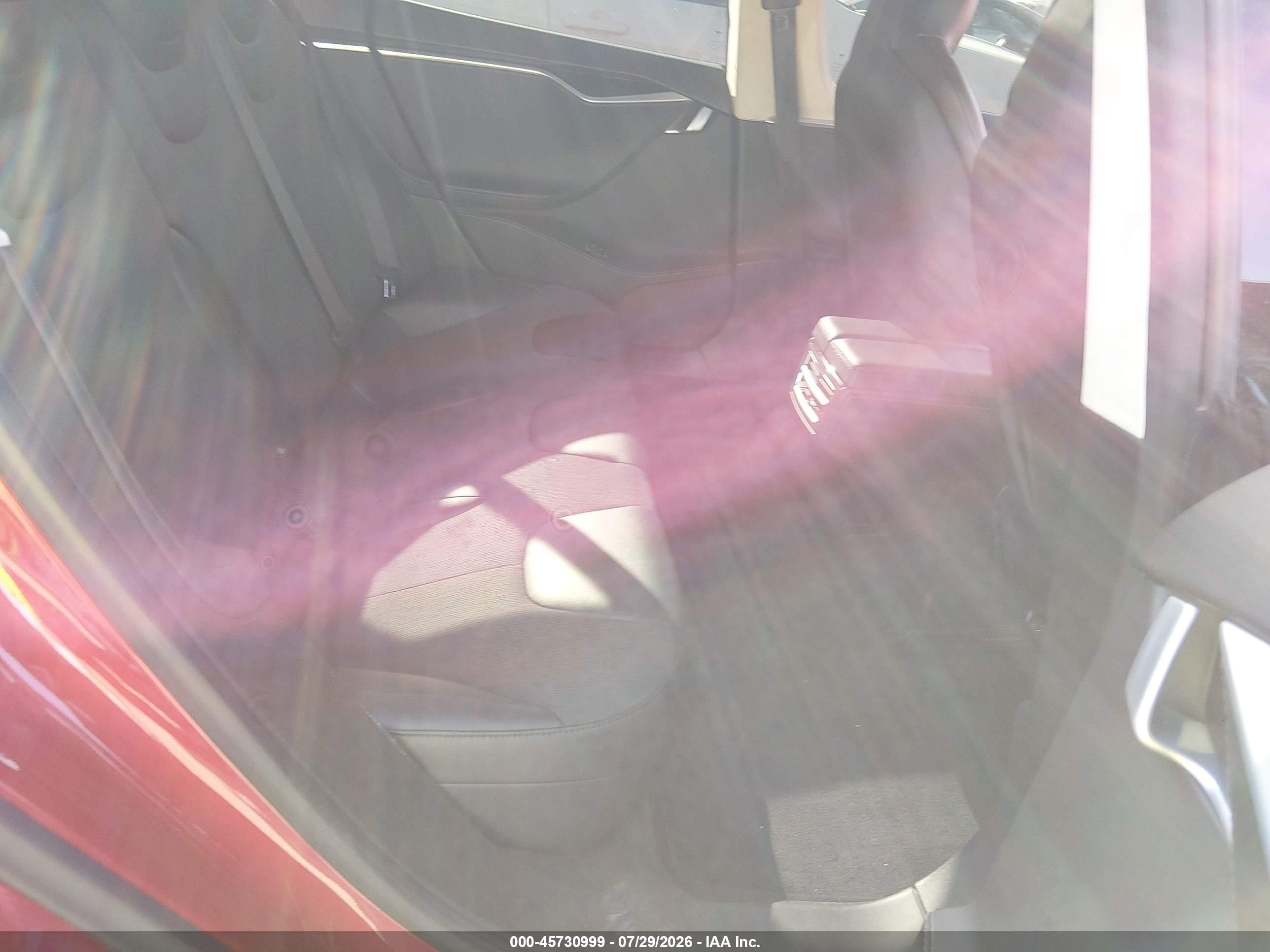 2015 Tesla Model S 70d/85d/p85d Red vin: 5YJSA1S27FF095838