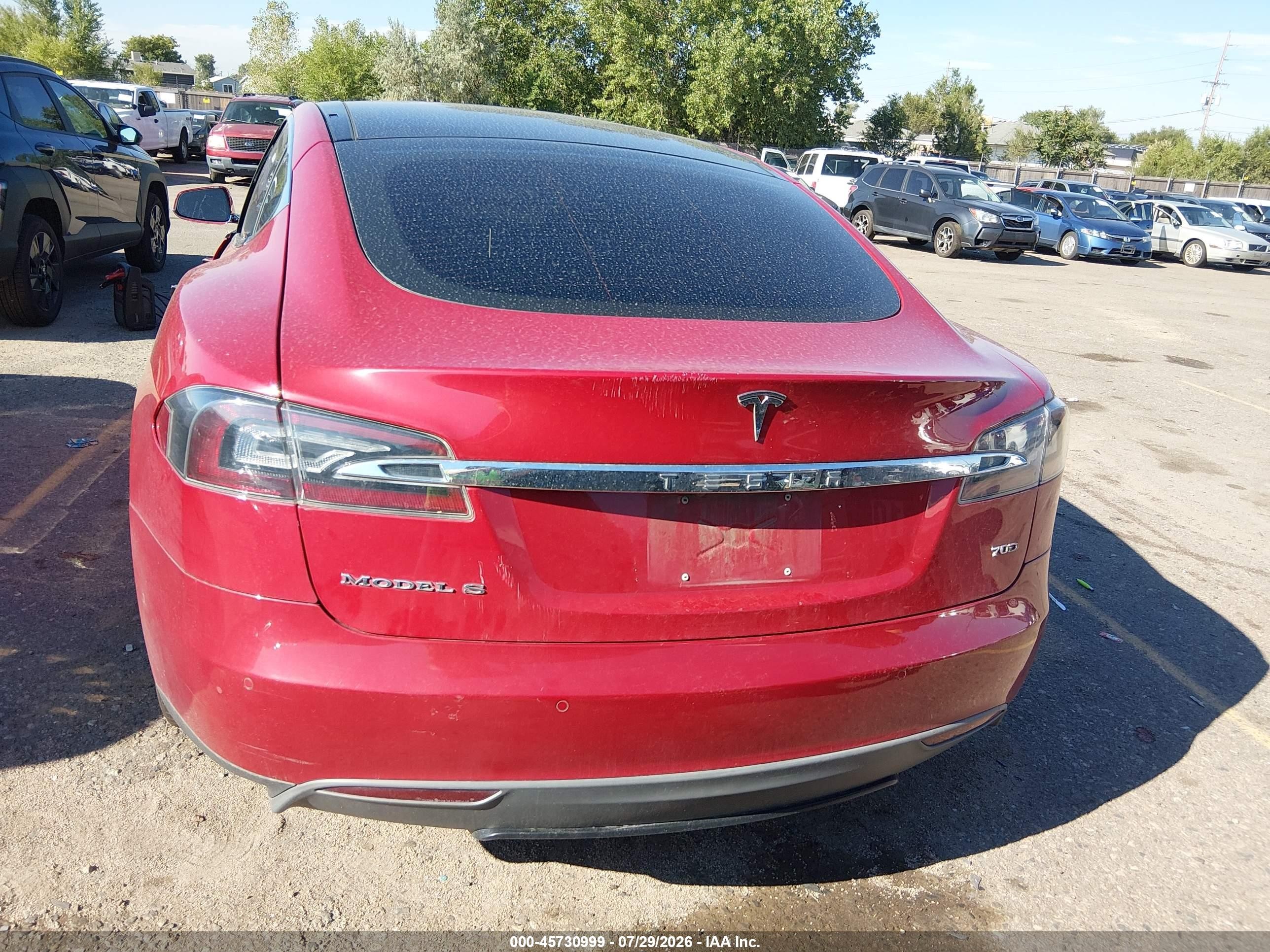 2015 Tesla Model S 70d/85d/p85d Red vin: 5YJSA1S27FF095838