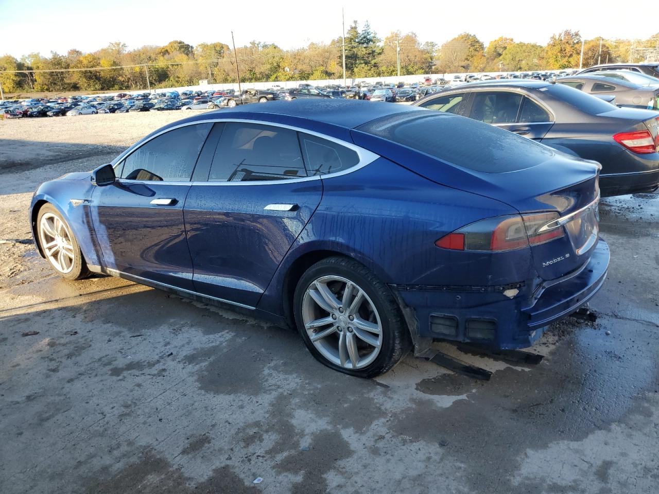 2015 Tesla Model S 90d Blue vin: 5YJSA1V27FF099092