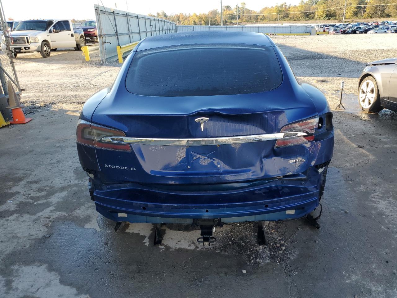 2015 Tesla Model S 90d Blue vin: 5YJSA1V27FF099092