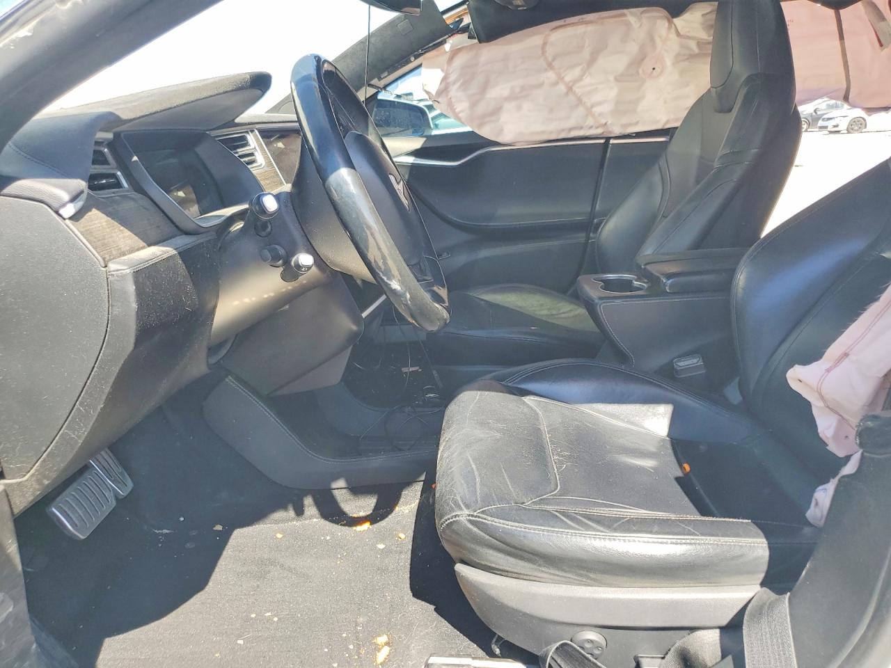 2015 Tesla Model S 85d White vin: 5YJSA4H27FFP74274