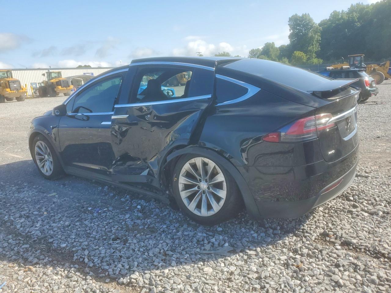 2019 Tesla Model X Black vin: 5YJXCAE20KF161376