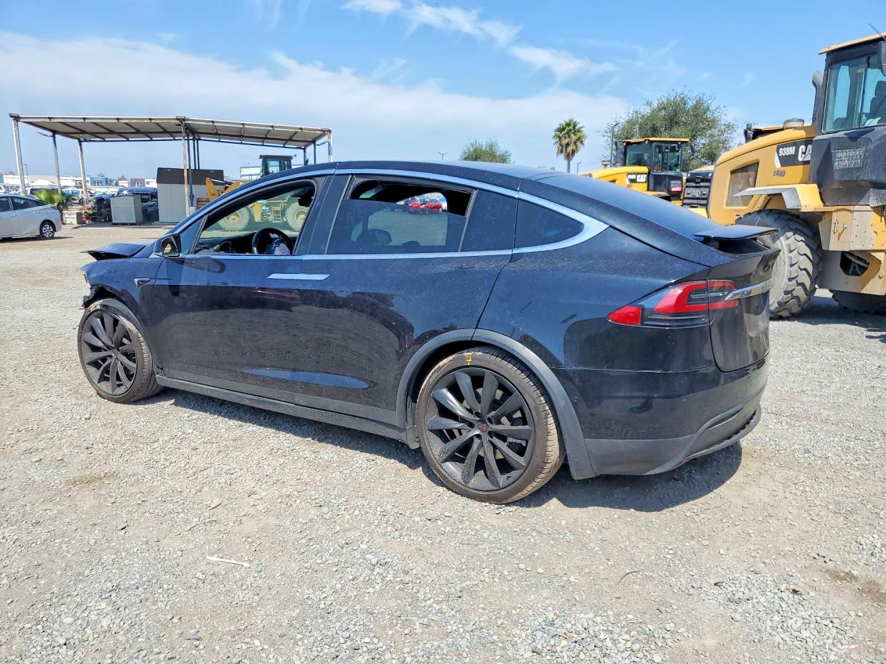 2018 Tesla Model X Black vin: 5YJXCAE29JF090919
