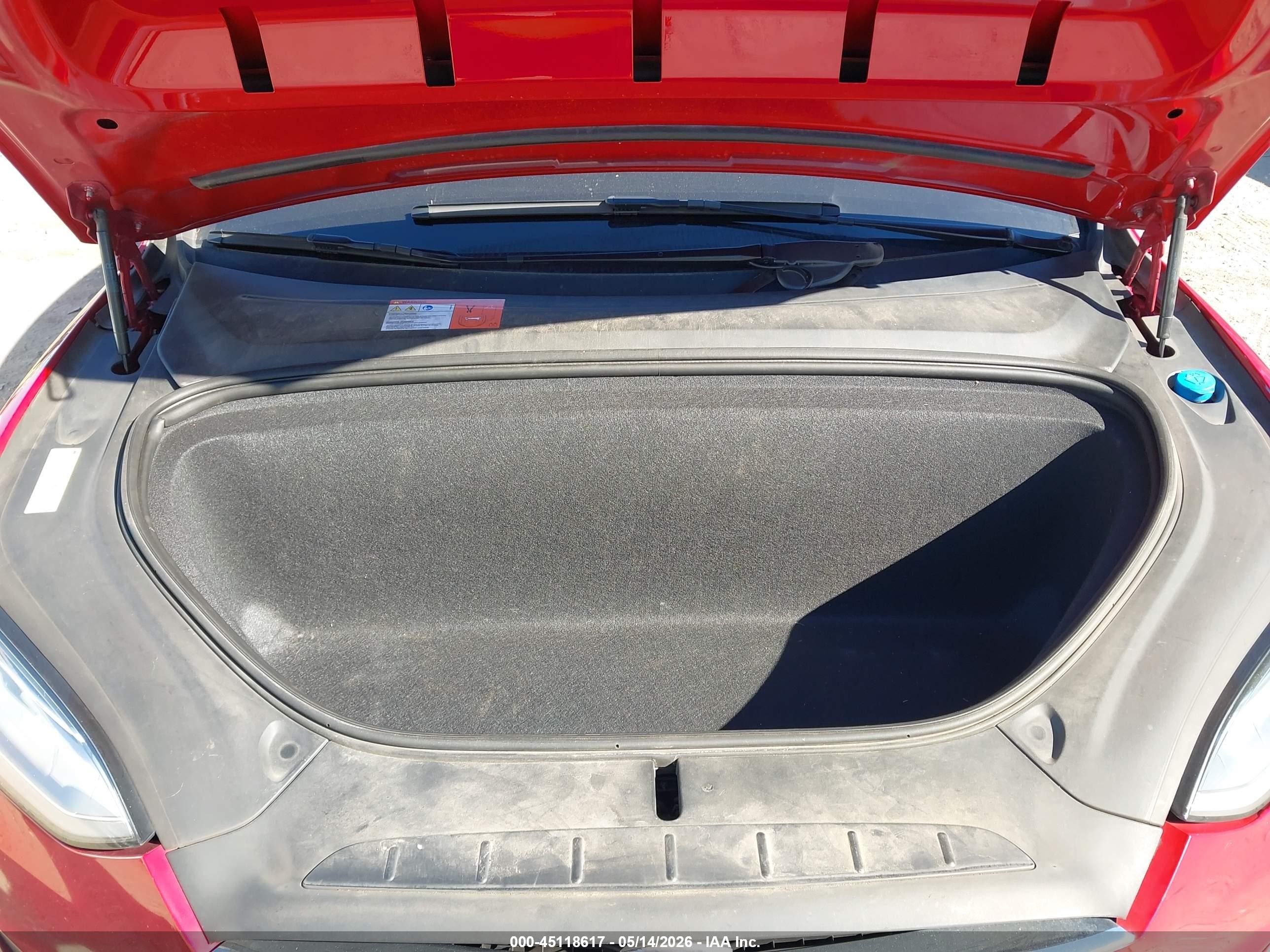 2016 Tesla Model X 60d/70d/75d/90d/p100d Red vin: 5YJXCBE22GF012397