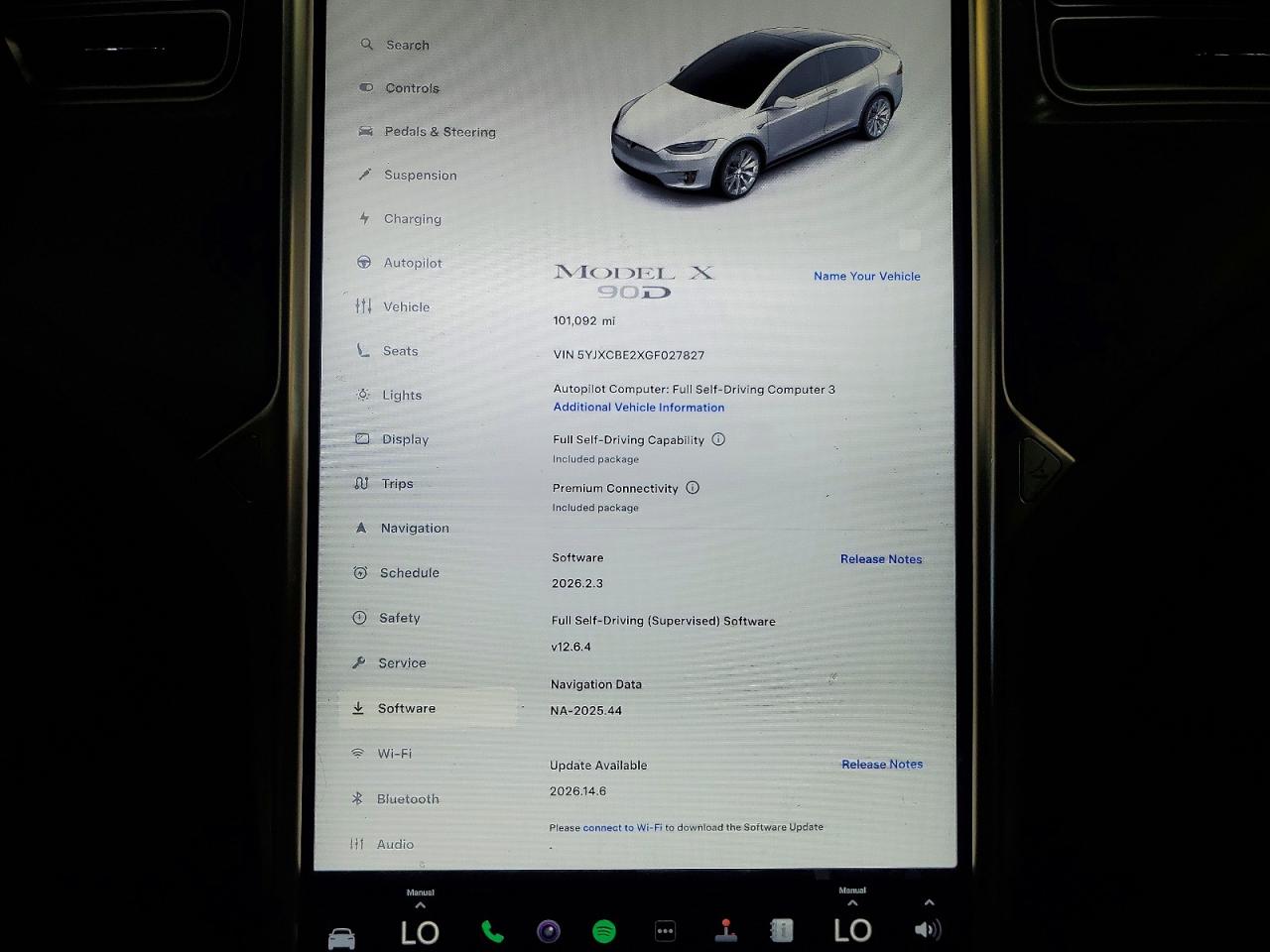 2016 Tesla Model X White vin: 5YJXCBE2XGF027827