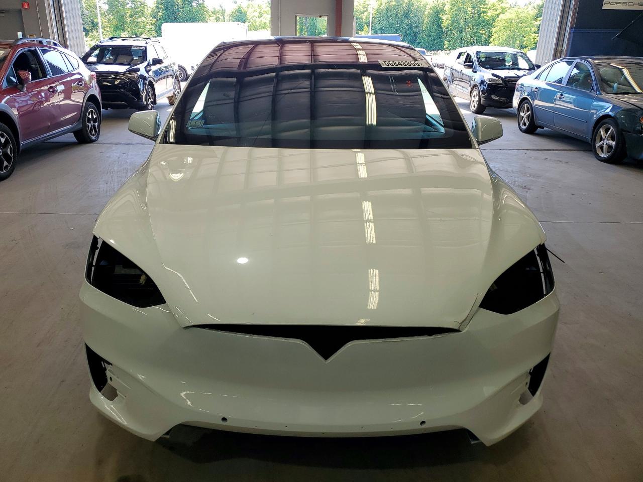 2016 Tesla Model X White vin: 5YJXCBE2XGF027827