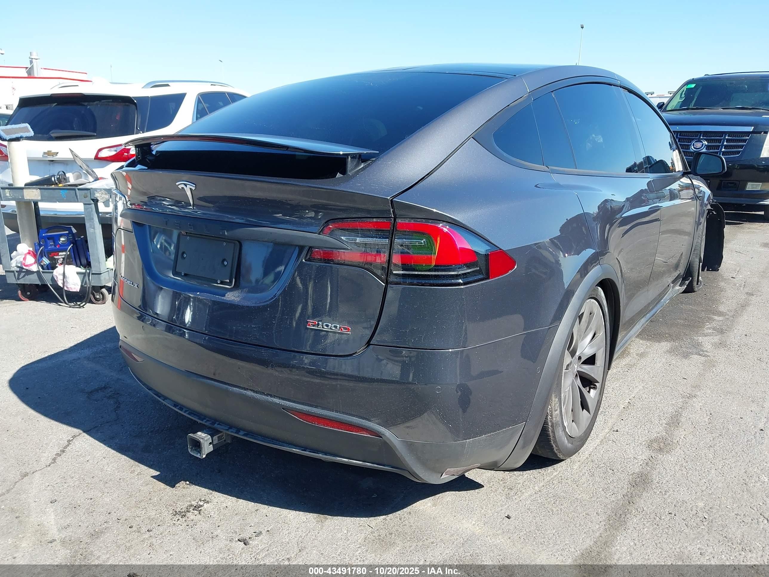 2018 Tesla Model X 100d/75d/p100d Black vin: 5YJXCBE43JF107267