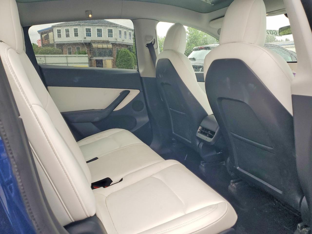 2021 Tesla Model Y Синий vin: 5YJYGAEE0MF179642