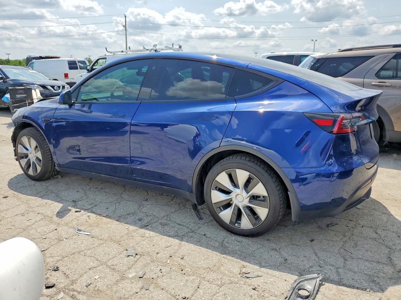 2021 Tesla Model Y Blue vin: 5YJYGAEE9MF284454