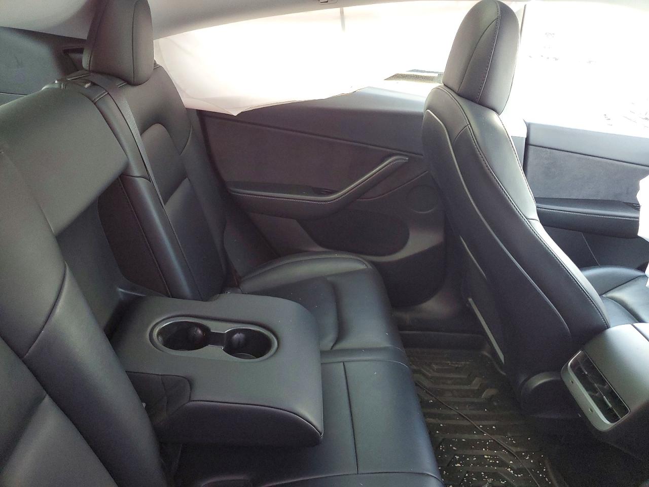 2021 Tesla Model Y Blue vin: 5YJYGDEE2MF061593