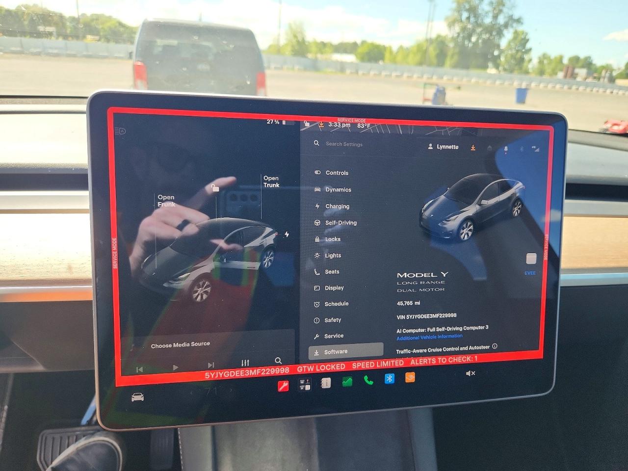 2021 Tesla Model Y Серый vin: 5YJYGDEE3MF229998