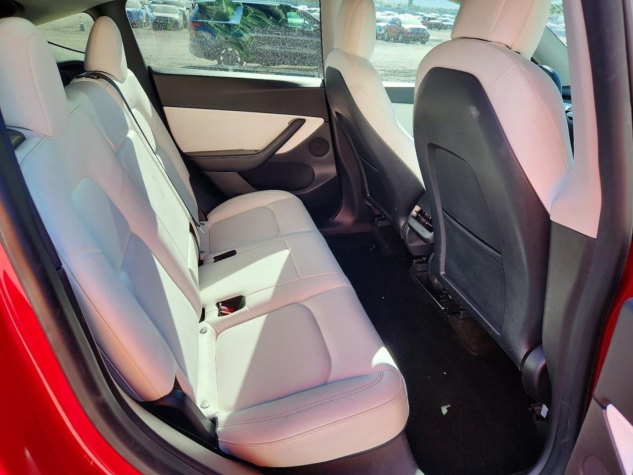 2021 Tesla Model Y Red vin: 5YJYGDEE4MF216273