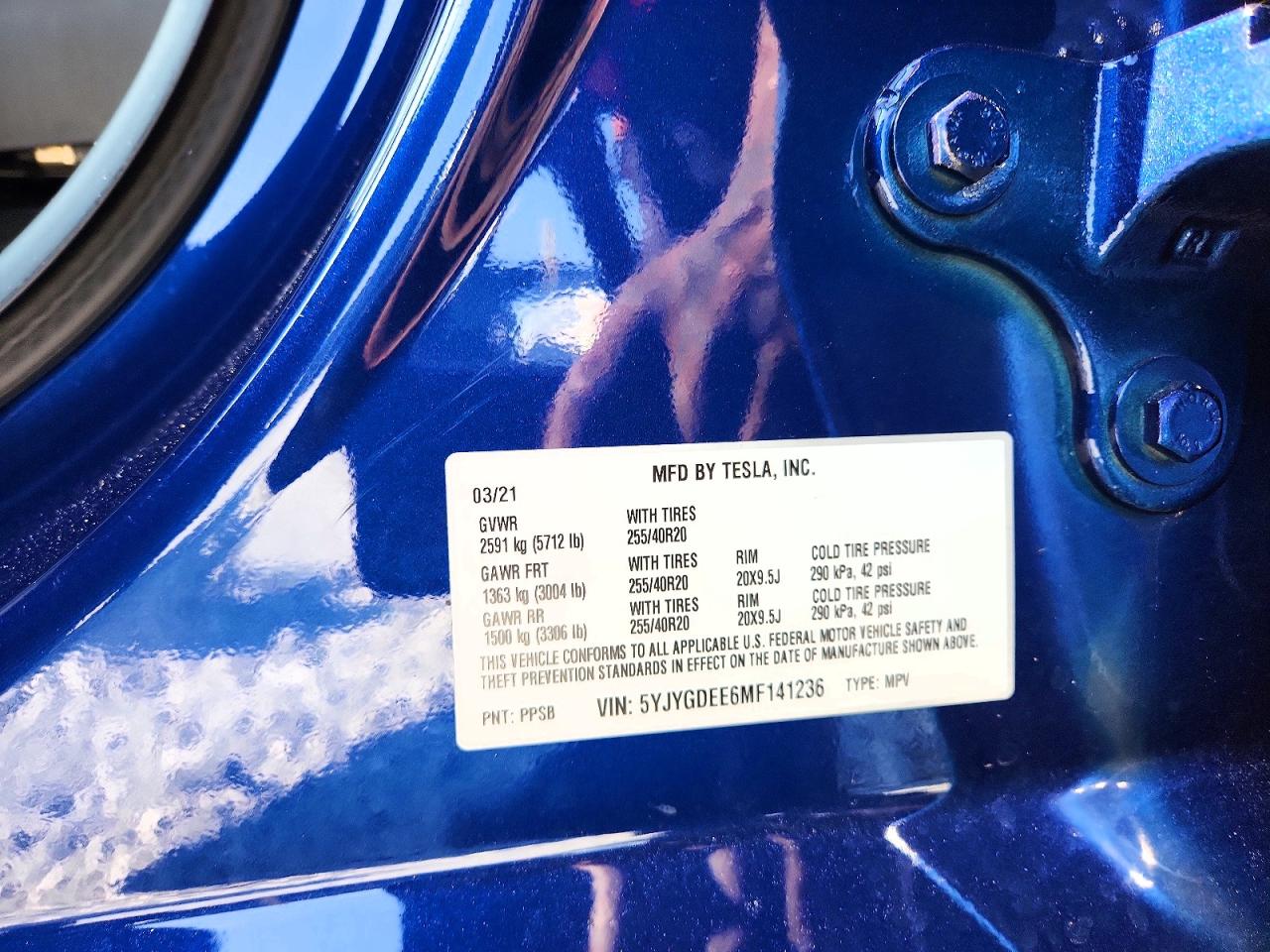 2021 Tesla Model Y Blue vin: 5YJYGDEE6MF141236