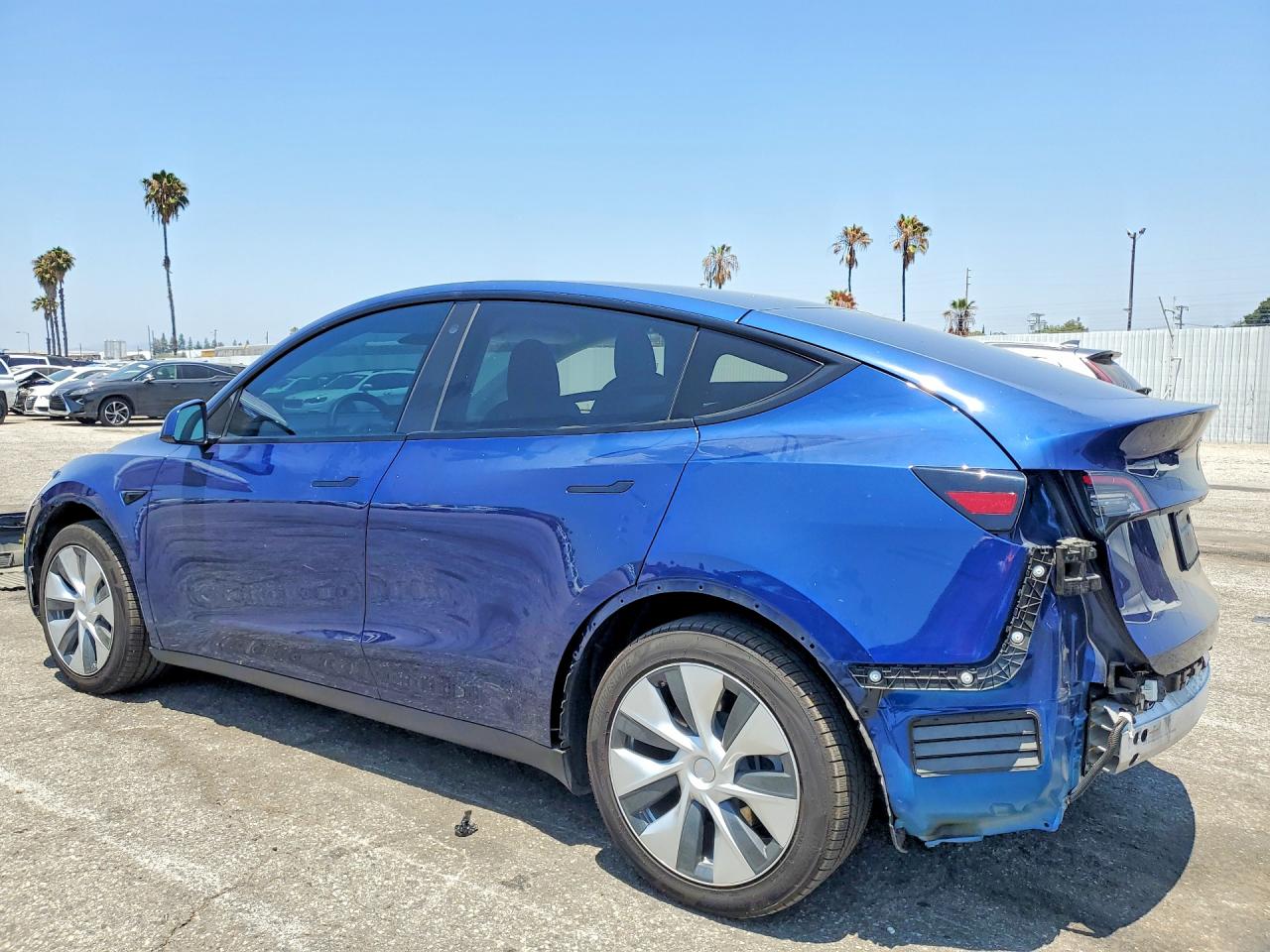 2021 Tesla Model Y Blue vin: 5YJYGDEE8MF274953