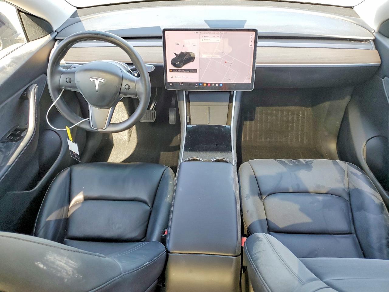 2020 Tesla Model Y Black vin: 5YJYGDEEXLF016240