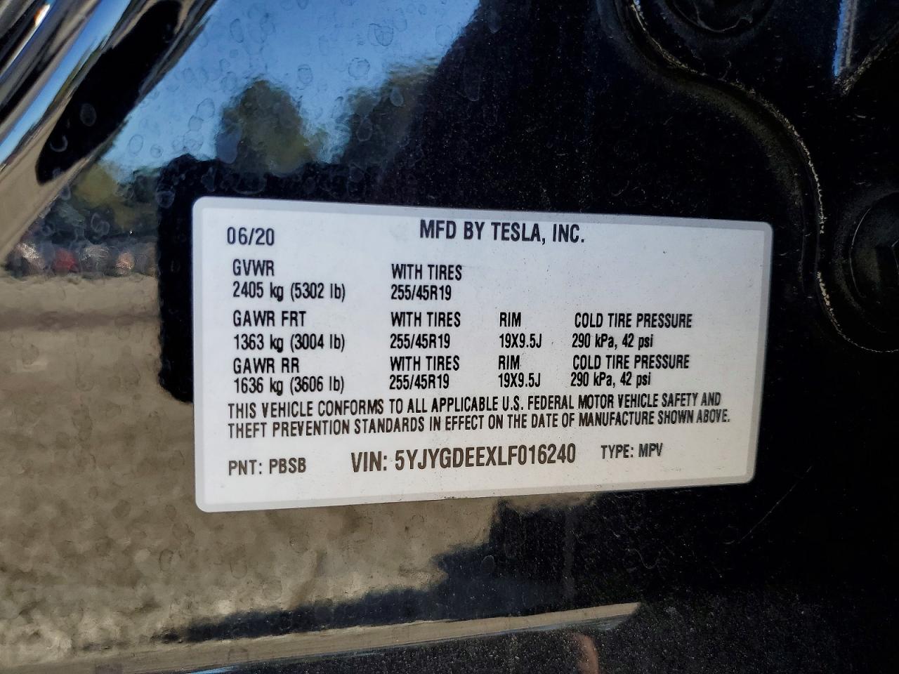 2020 Tesla Model Y Black vin: 5YJYGDEEXLF016240