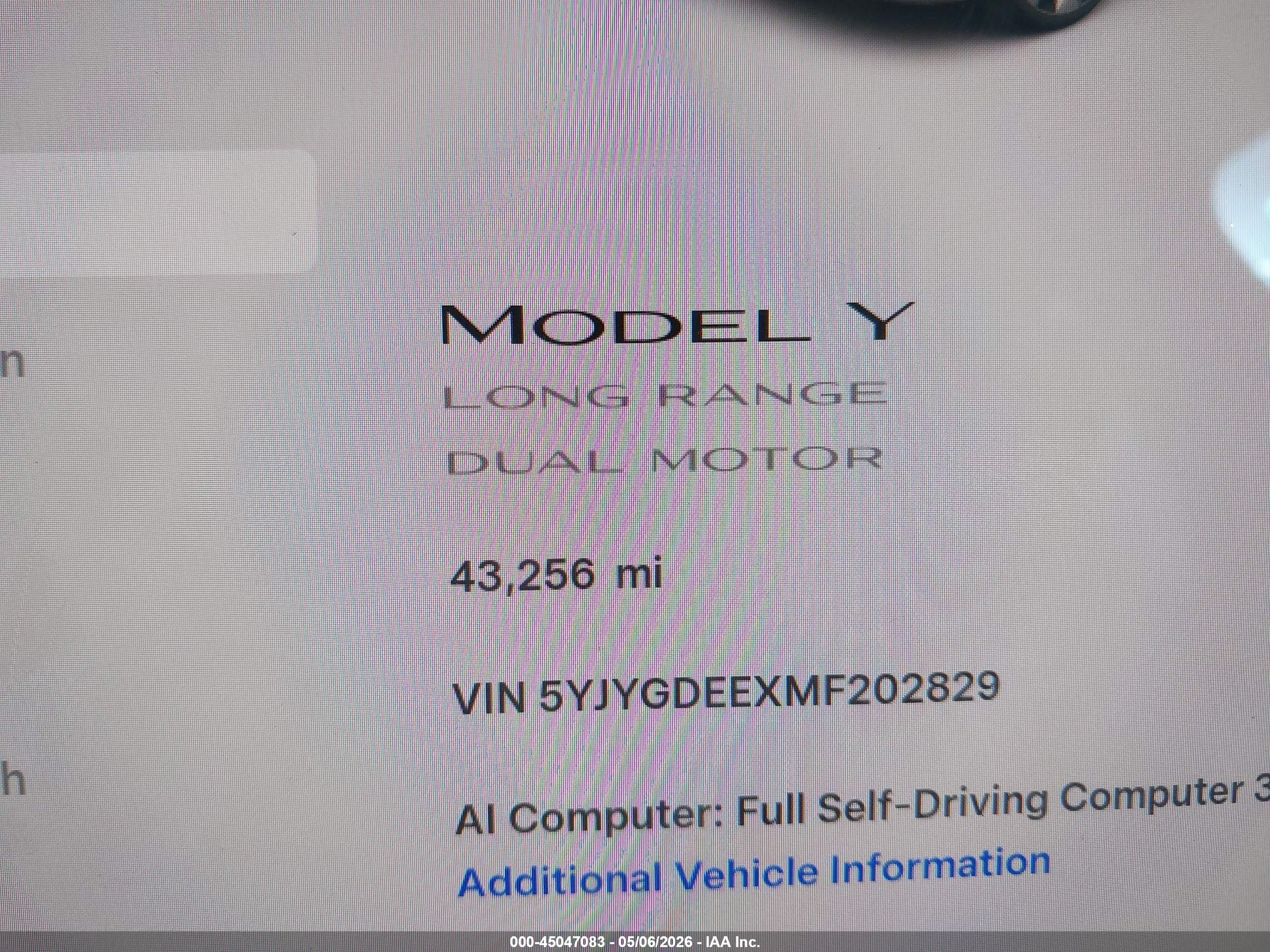 2021 Tesla Model Y Long Range Dual Motor All-wheel Drive Белый vin: 5YJYGDEEXMF202829