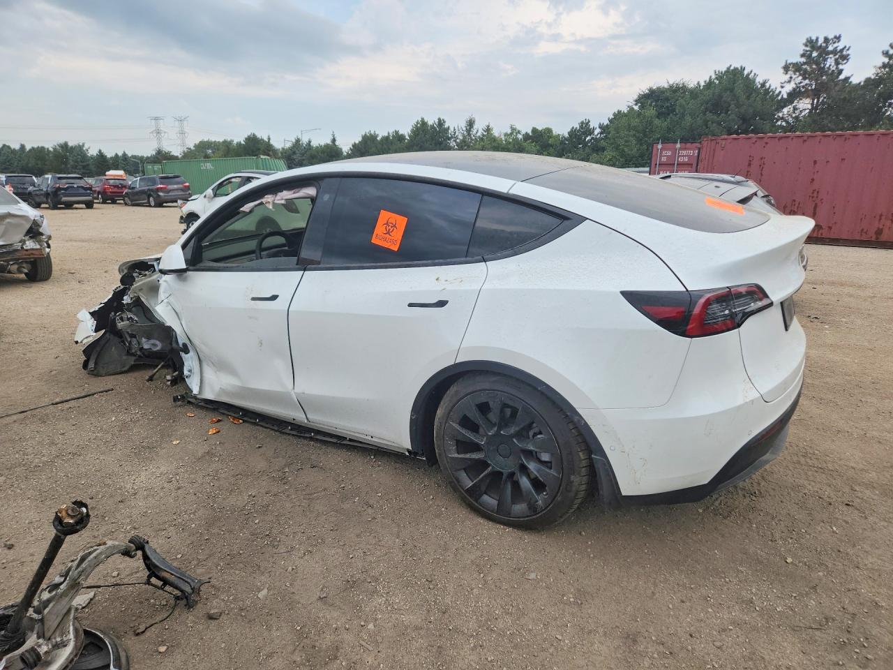 2021 Tesla Model Y Белый vin: 5YJYGDEEXMF299949