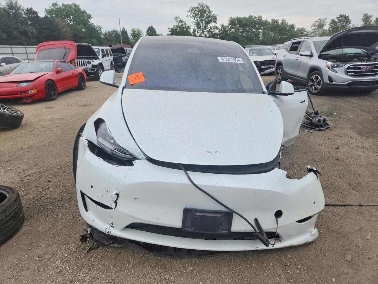 2021 Tesla Model Y Белый vin: 5YJYGDEEXMF299949