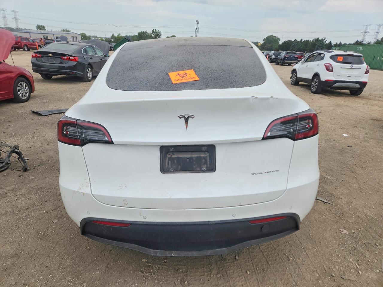 2021 Tesla Model Y Белый vin: 5YJYGDEEXMF299949