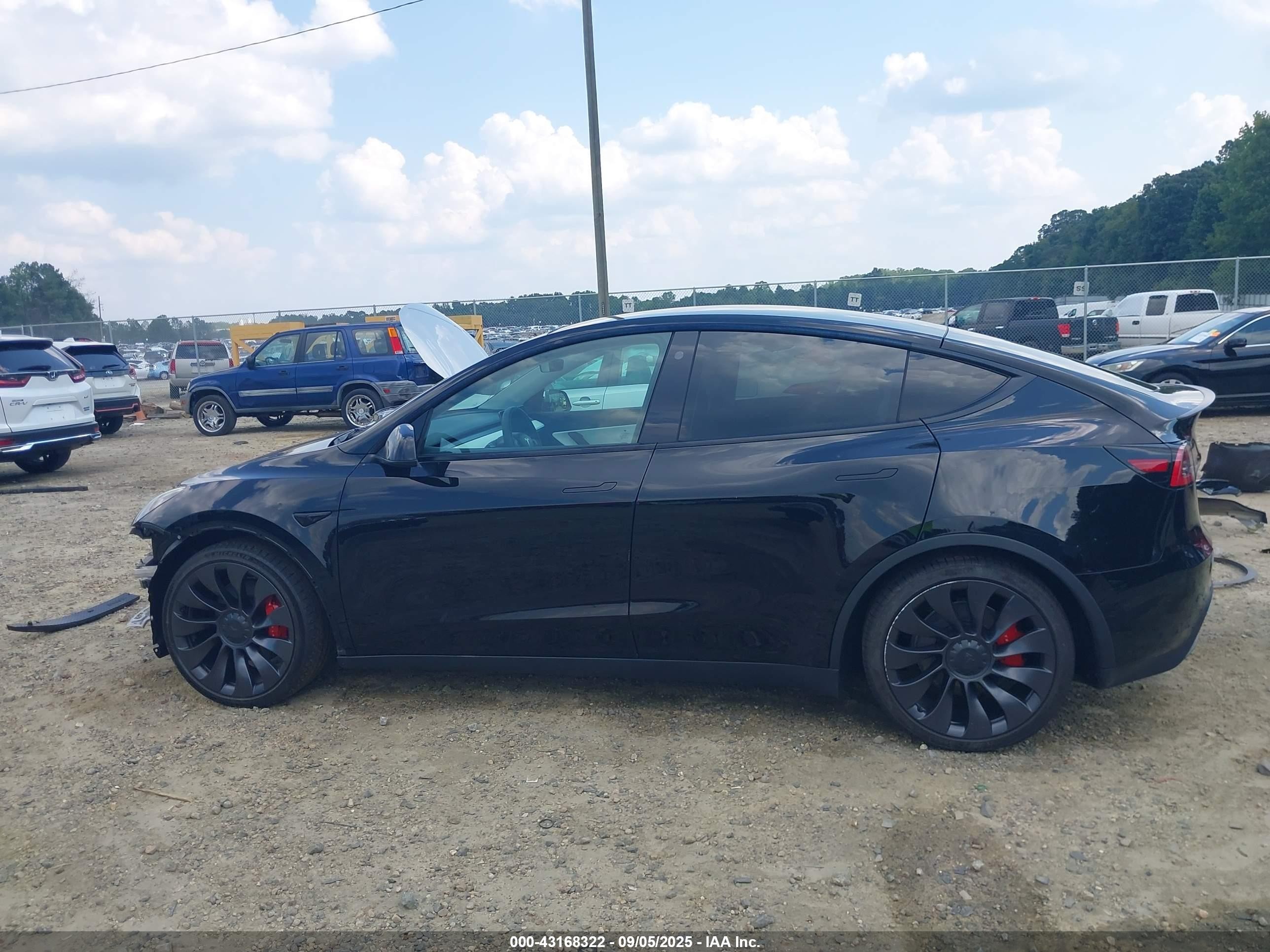 2021 Tesla Model Y Performance Dual Motor All-wheel Drive Black vin: 5YJYGDEF1MF121694