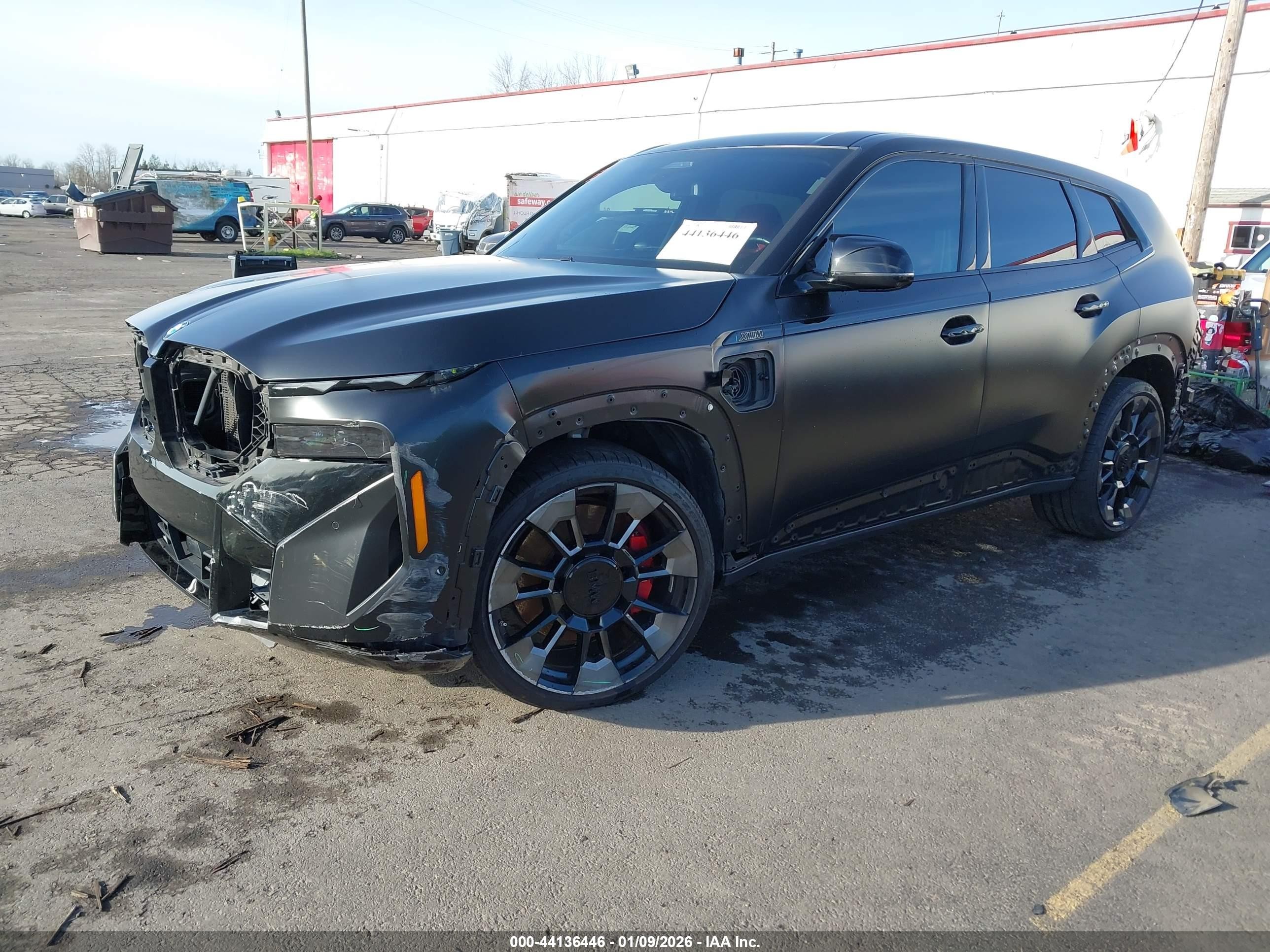 2024 Bmw Xm   Black vin: 5YM23CS05R9V95085