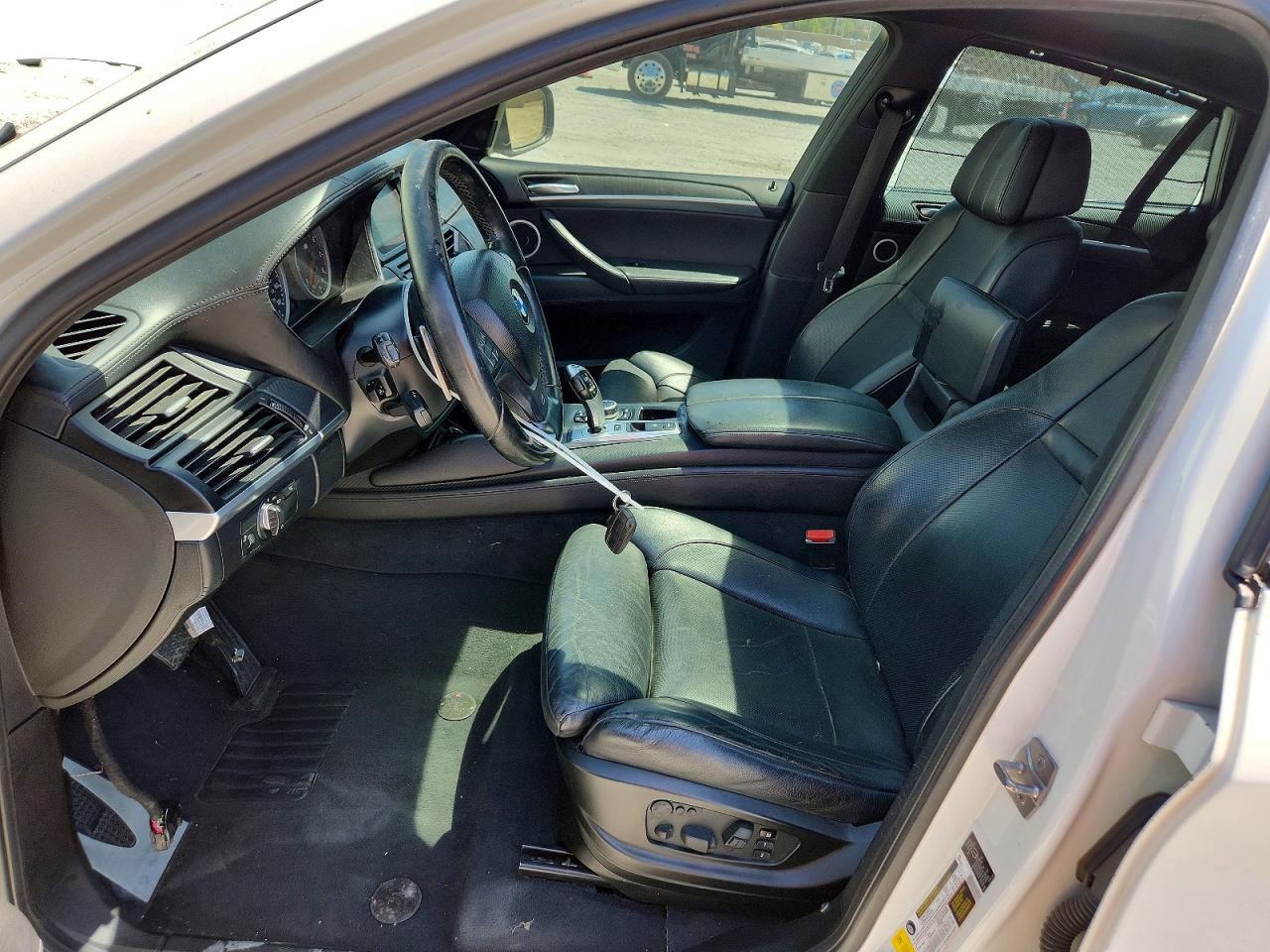 2012 Bmw X6 M Белый vin: 5YMGZ0C53CLK14728