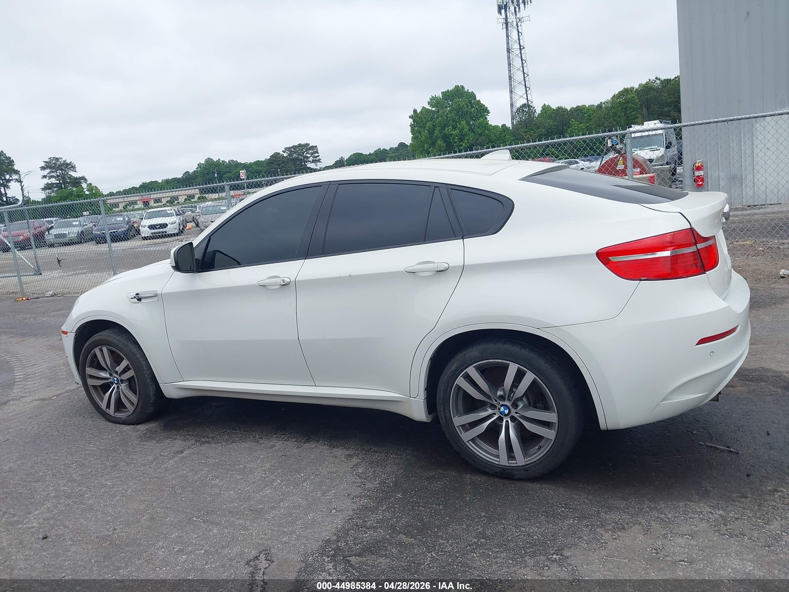 2012 Bmw X6 M   White vin: 5YMGZ0C53CLL29555