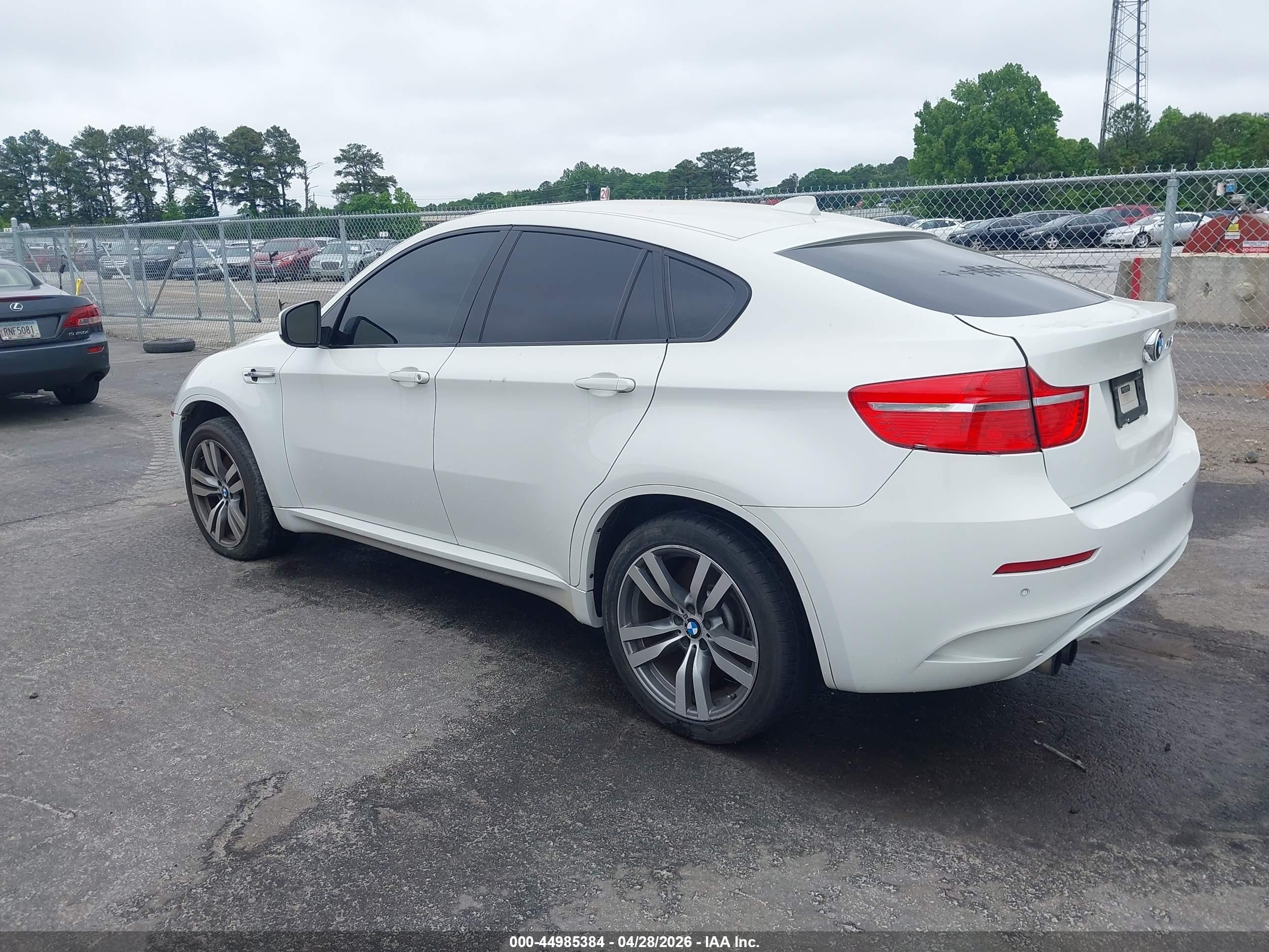 2012 Bmw X6 M   White vin: 5YMGZ0C53CLL29555