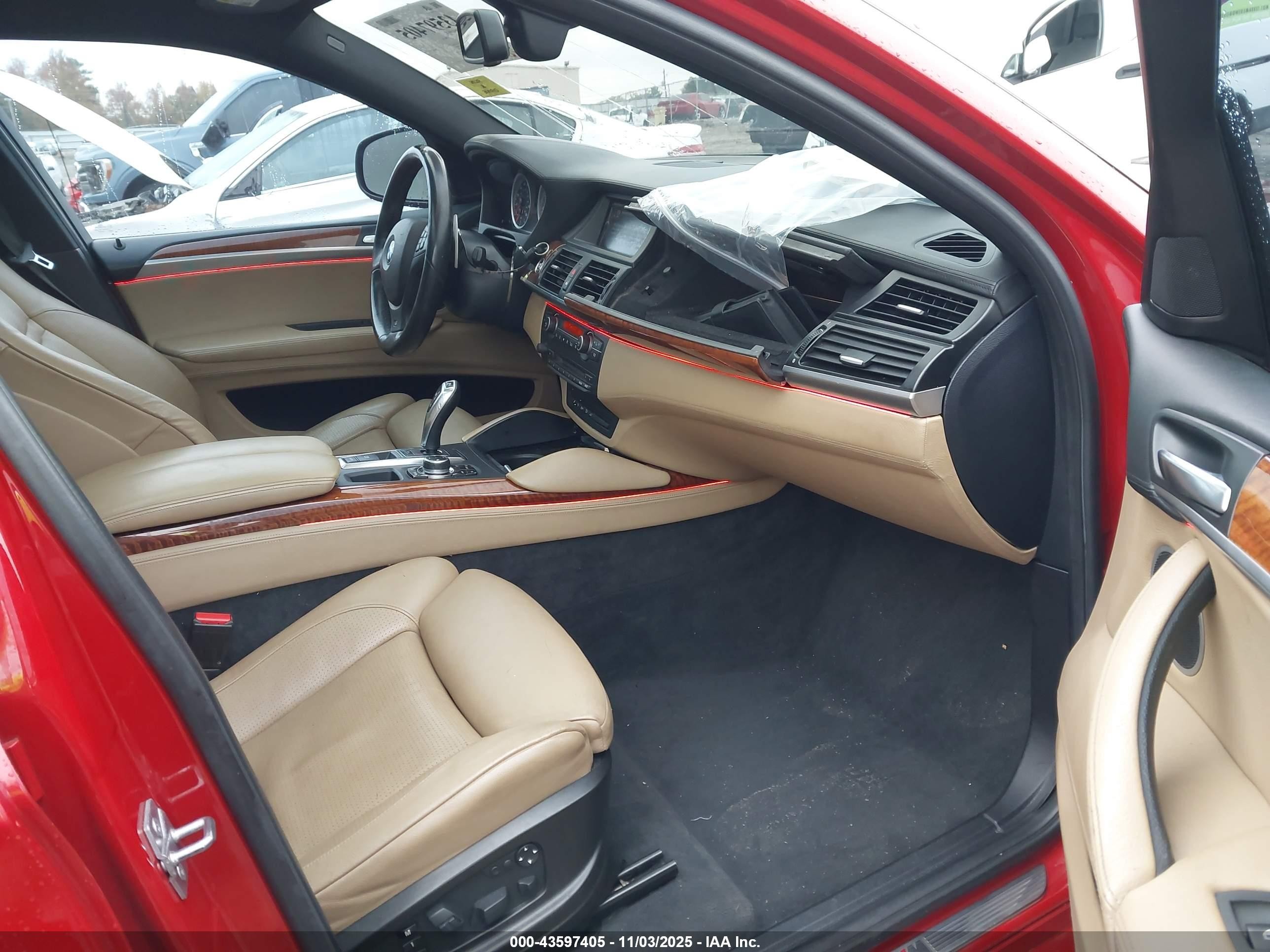 2010 Bmw X6 M   Red vin: 5YMGZ0C55ALK13299