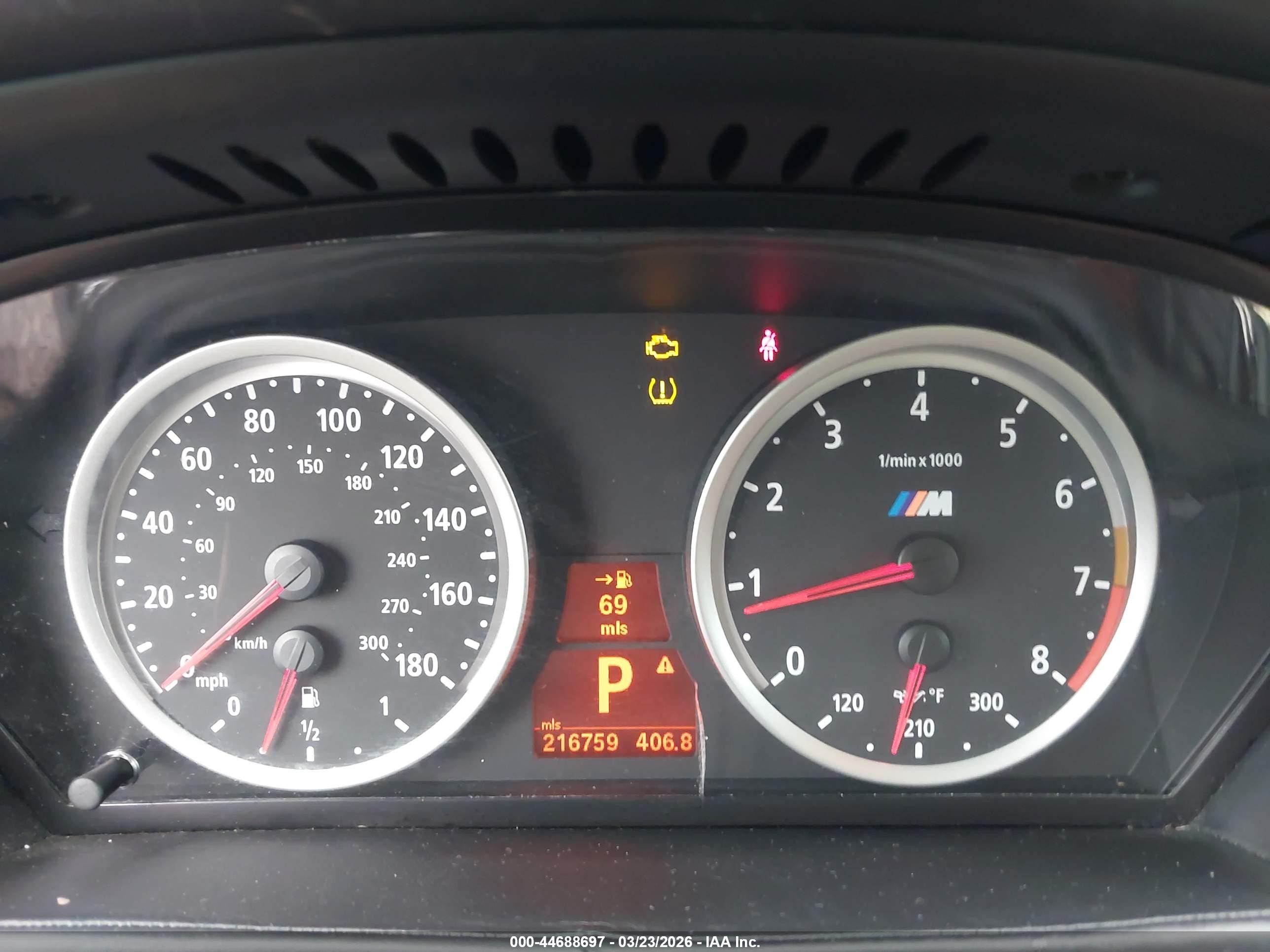 2013 Bmw X6 M   White vin: 5YMGZ0C55DLL29963
