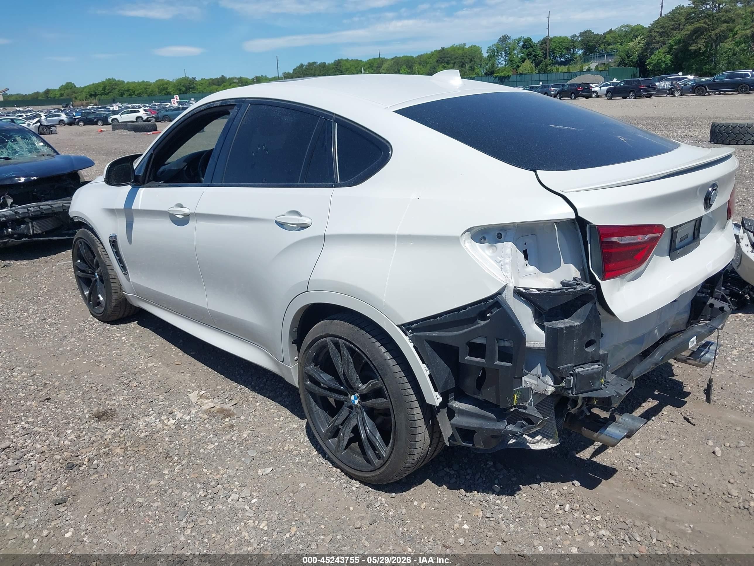 2017 Bmw X6 M White vin: 5YMKW8C39H0U72048