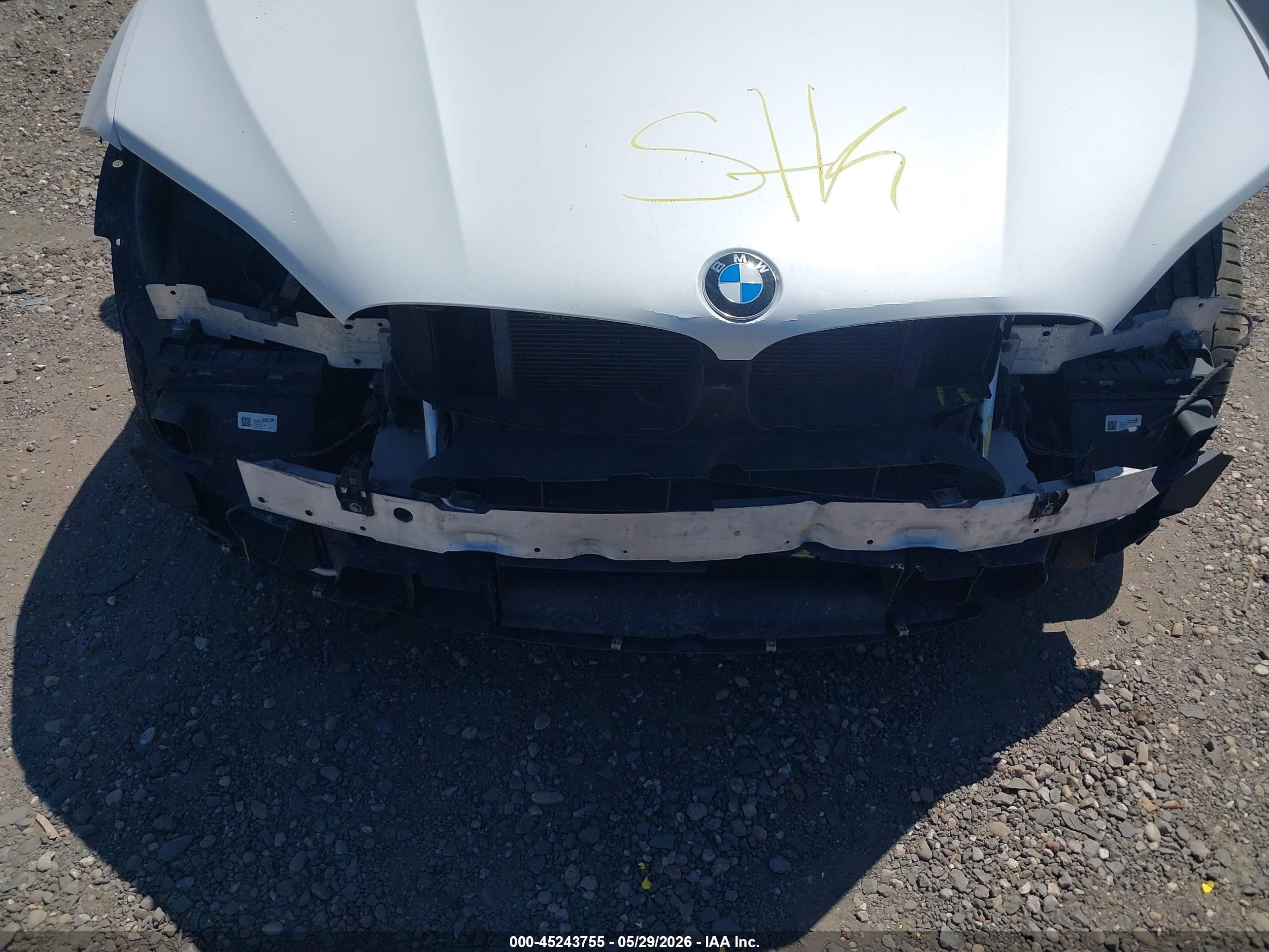 2017 Bmw X6 M White vin: 5YMKW8C39H0U72048