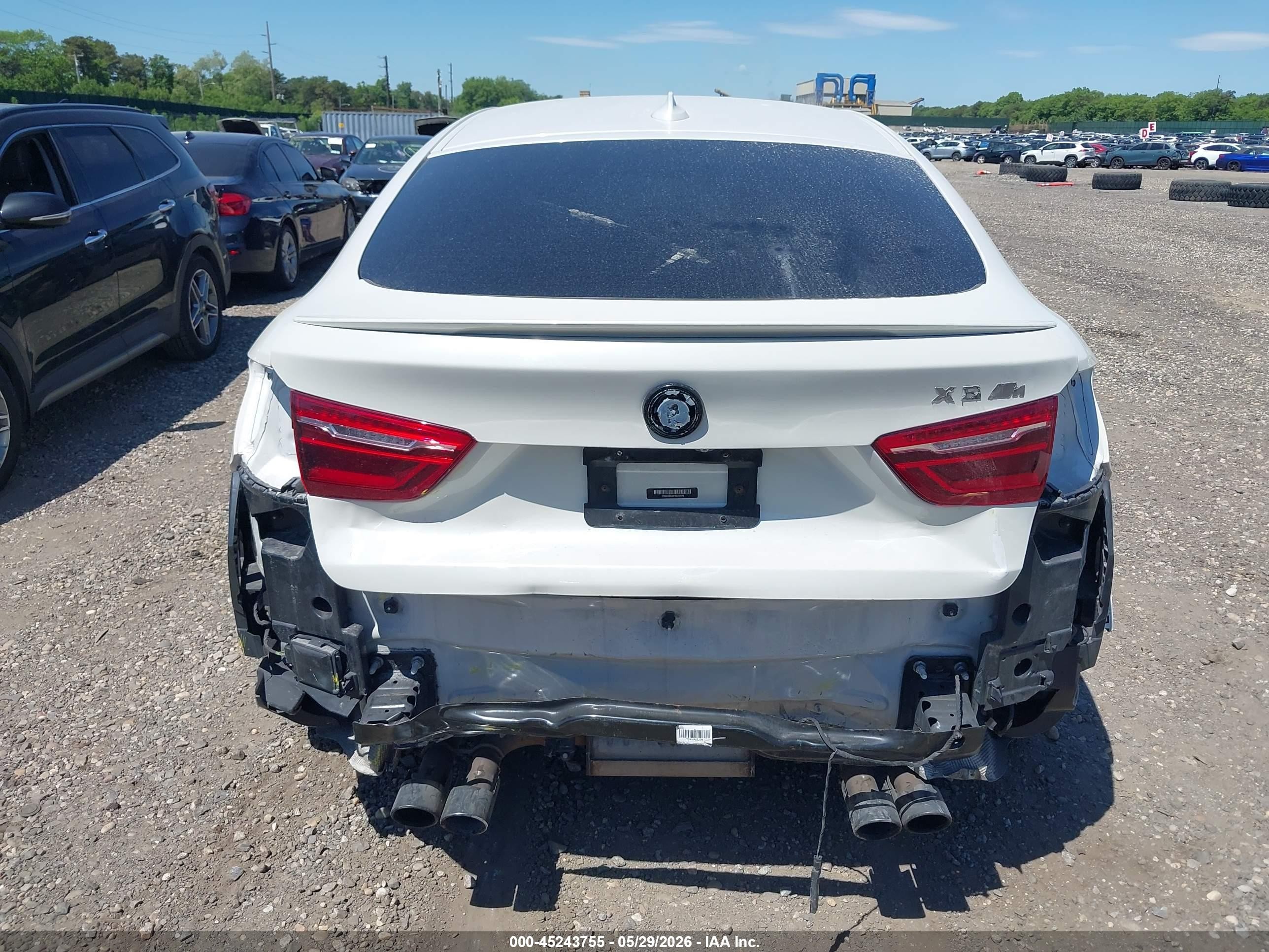 2017 Bmw X6 M White vin: 5YMKW8C39H0U72048