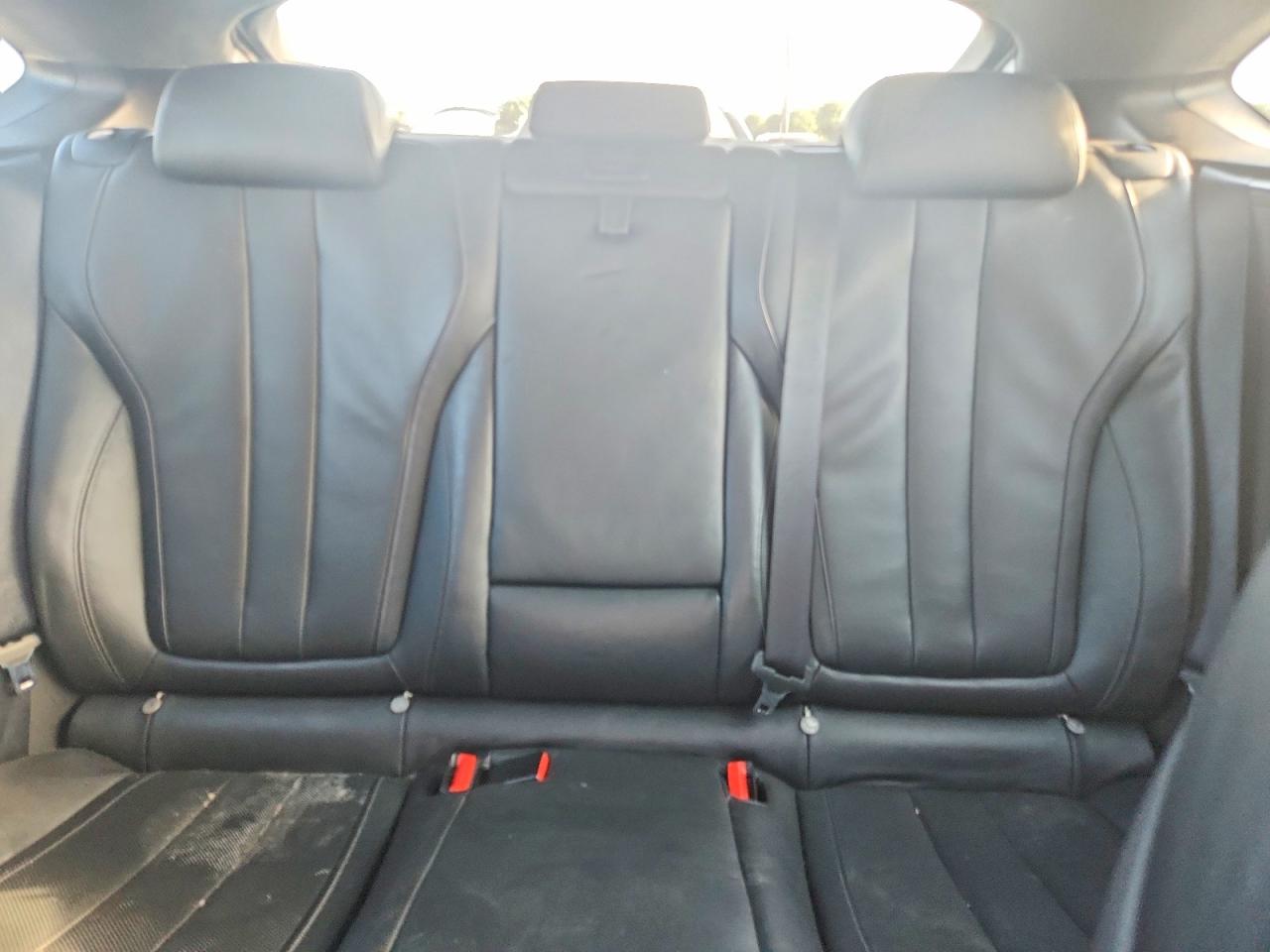 2015 Bmw X6 M White vin: 5YMKW8C54F0G93798