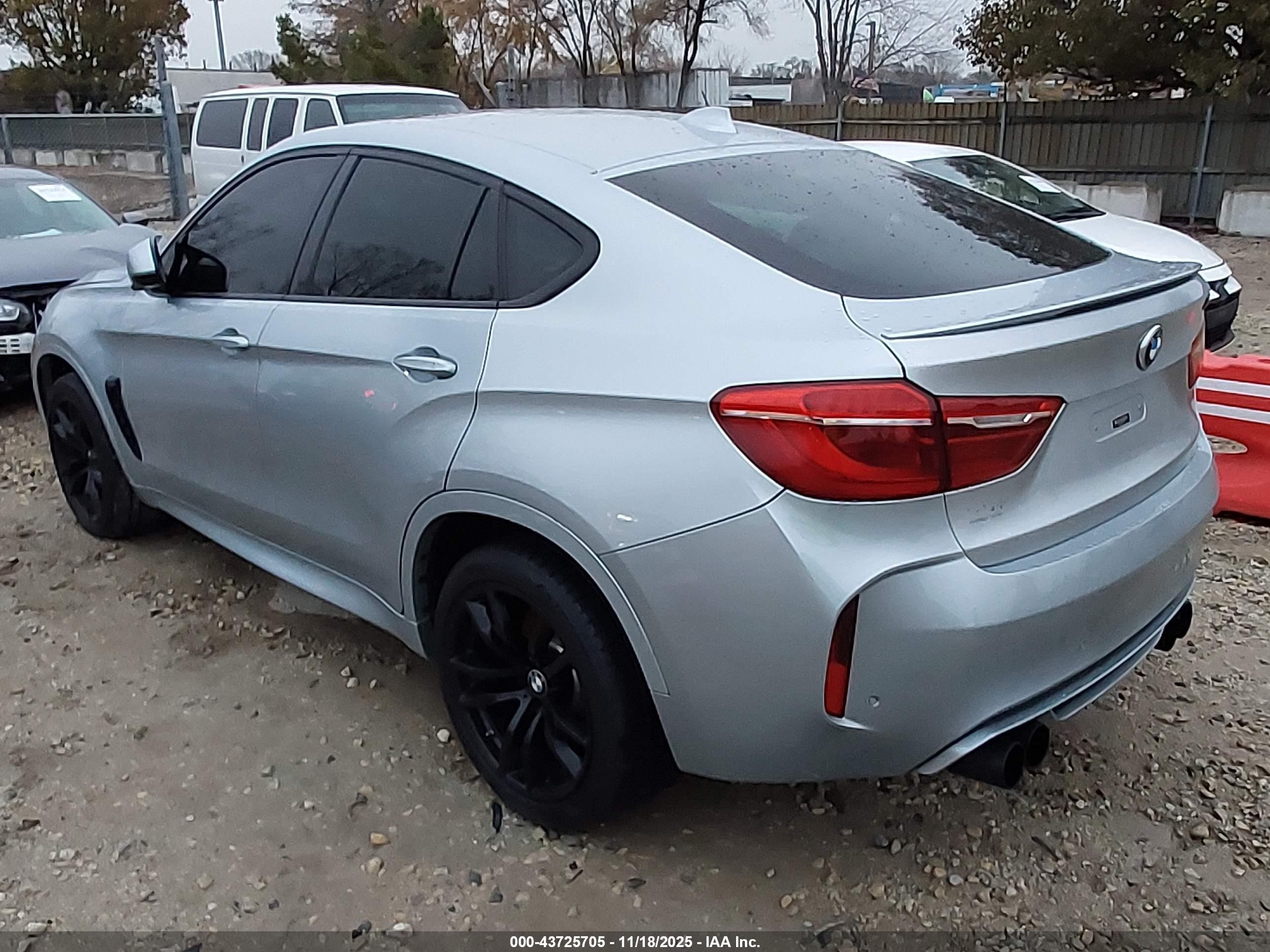 2015 Bmw X6 M   Silver vin: 5YMKW8C56F0R42728