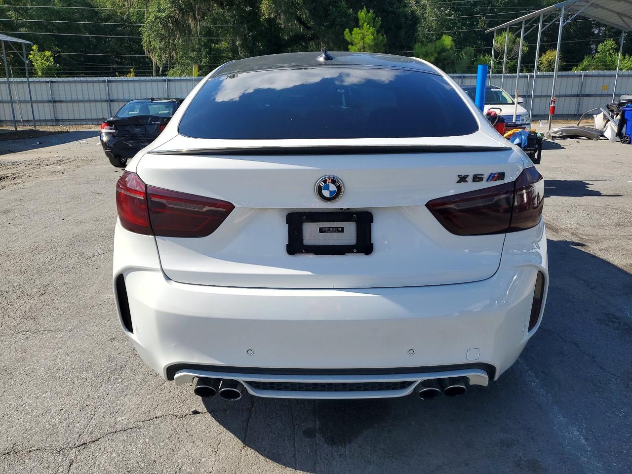 2015 Bmw X6 M Белый vin: 5YMKW8C57F0R42754