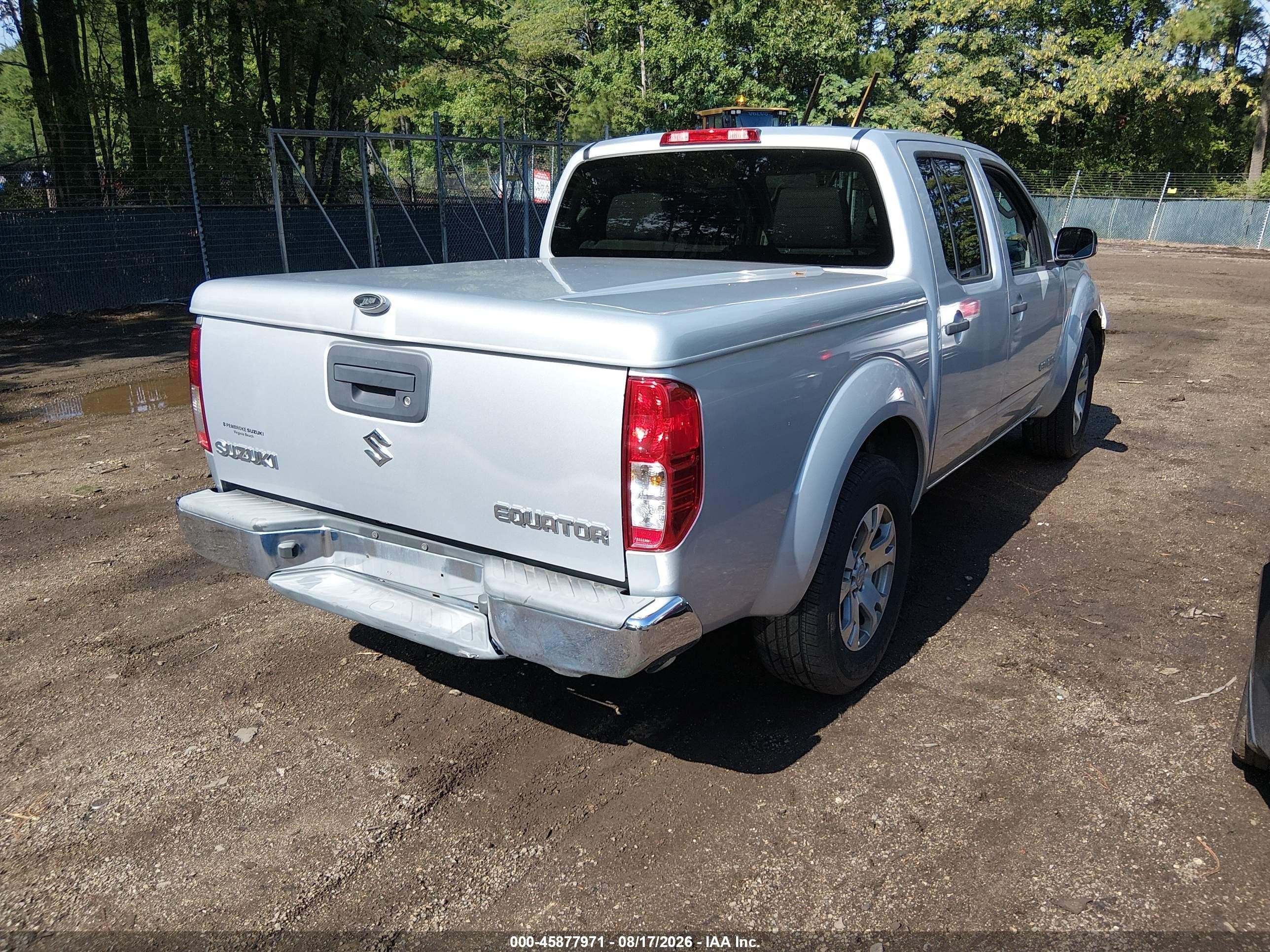 2010 Suzuki Equator Sport Silver vin: 5Z61D0ER5AC432634