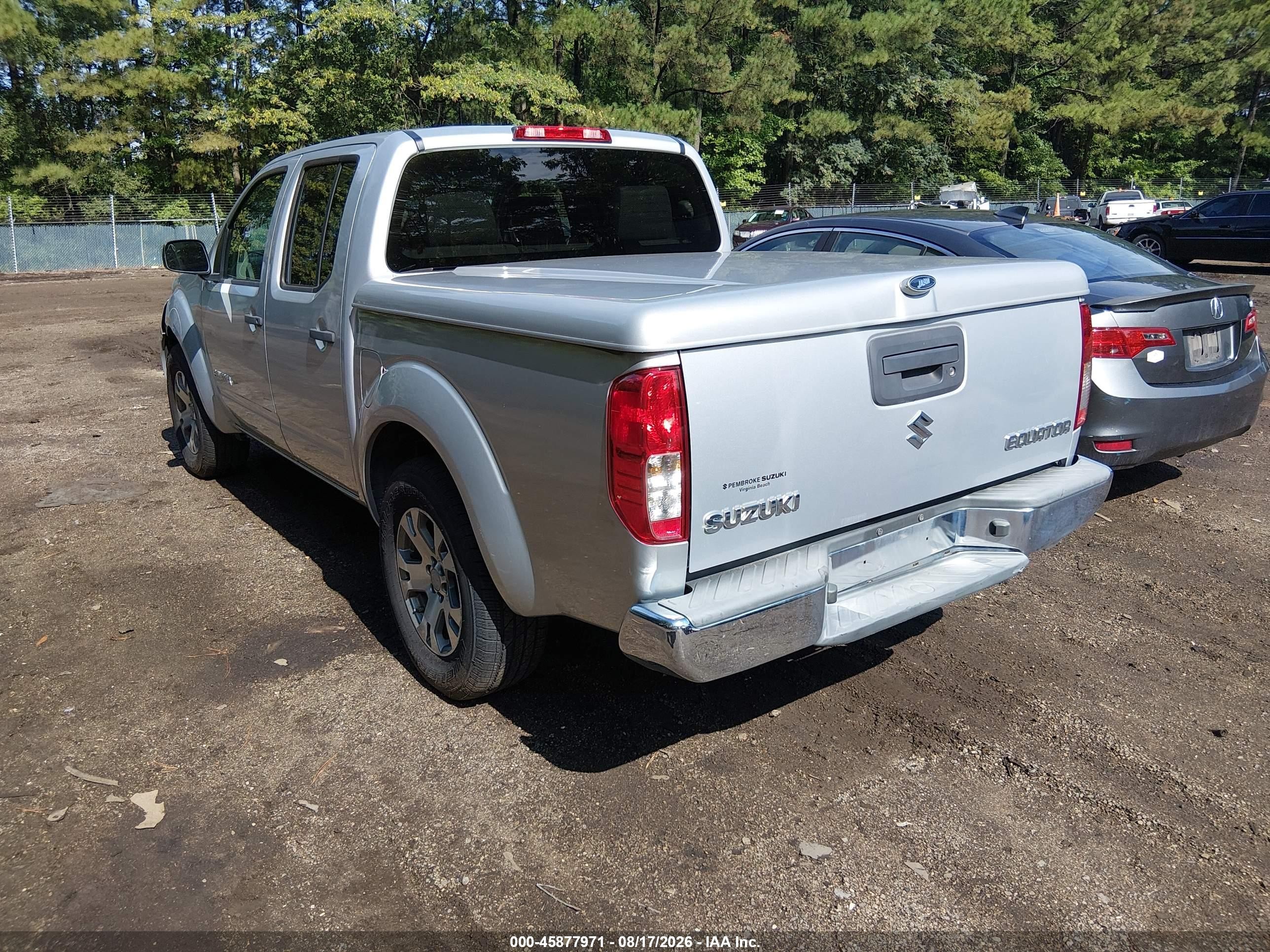 2010 Suzuki Equator Sport Silver vin: 5Z61D0ER5AC432634