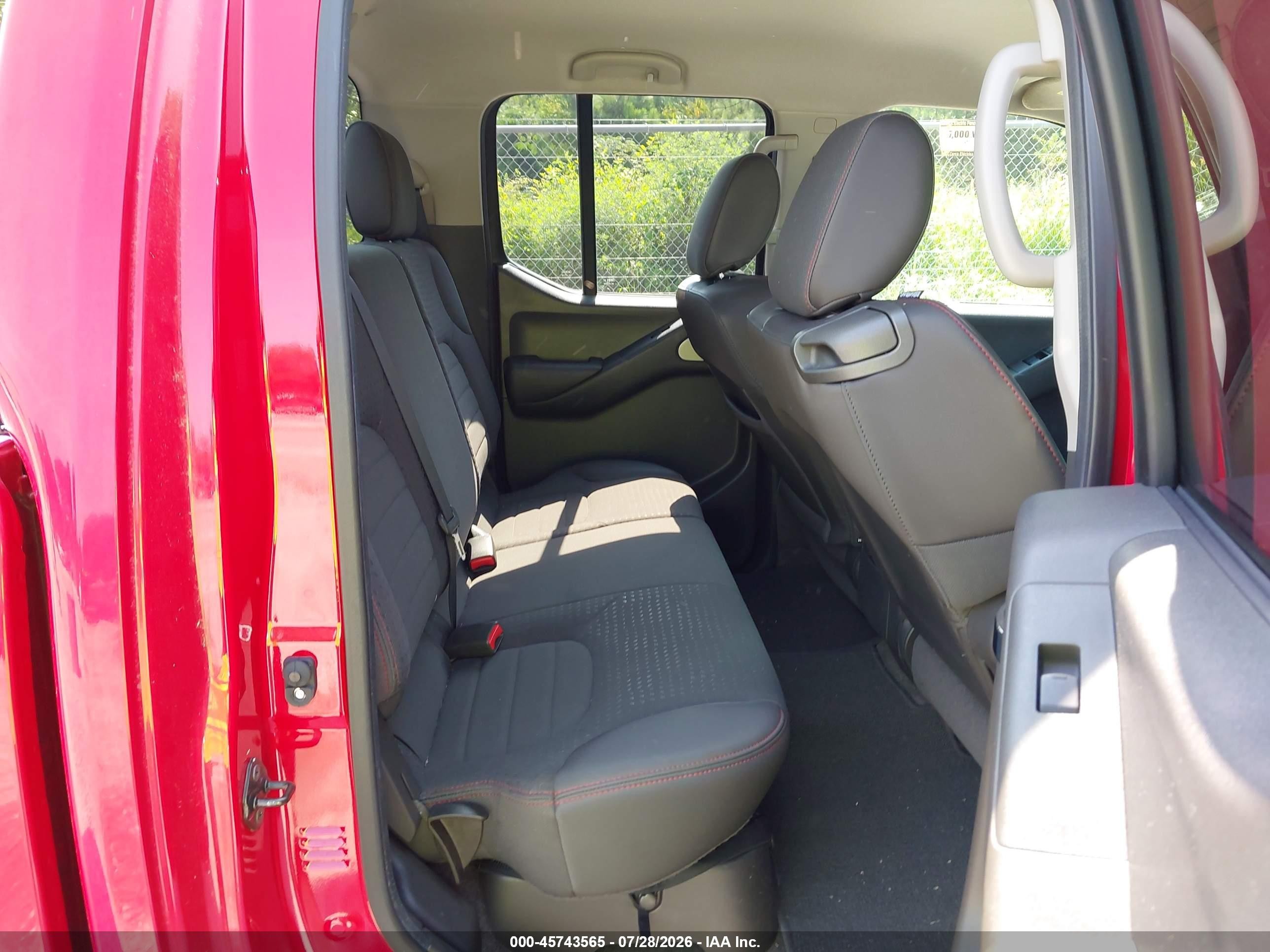 2011 Suzuki Equator Rmz-4 Red vin: 5Z61D0EV9BC426009