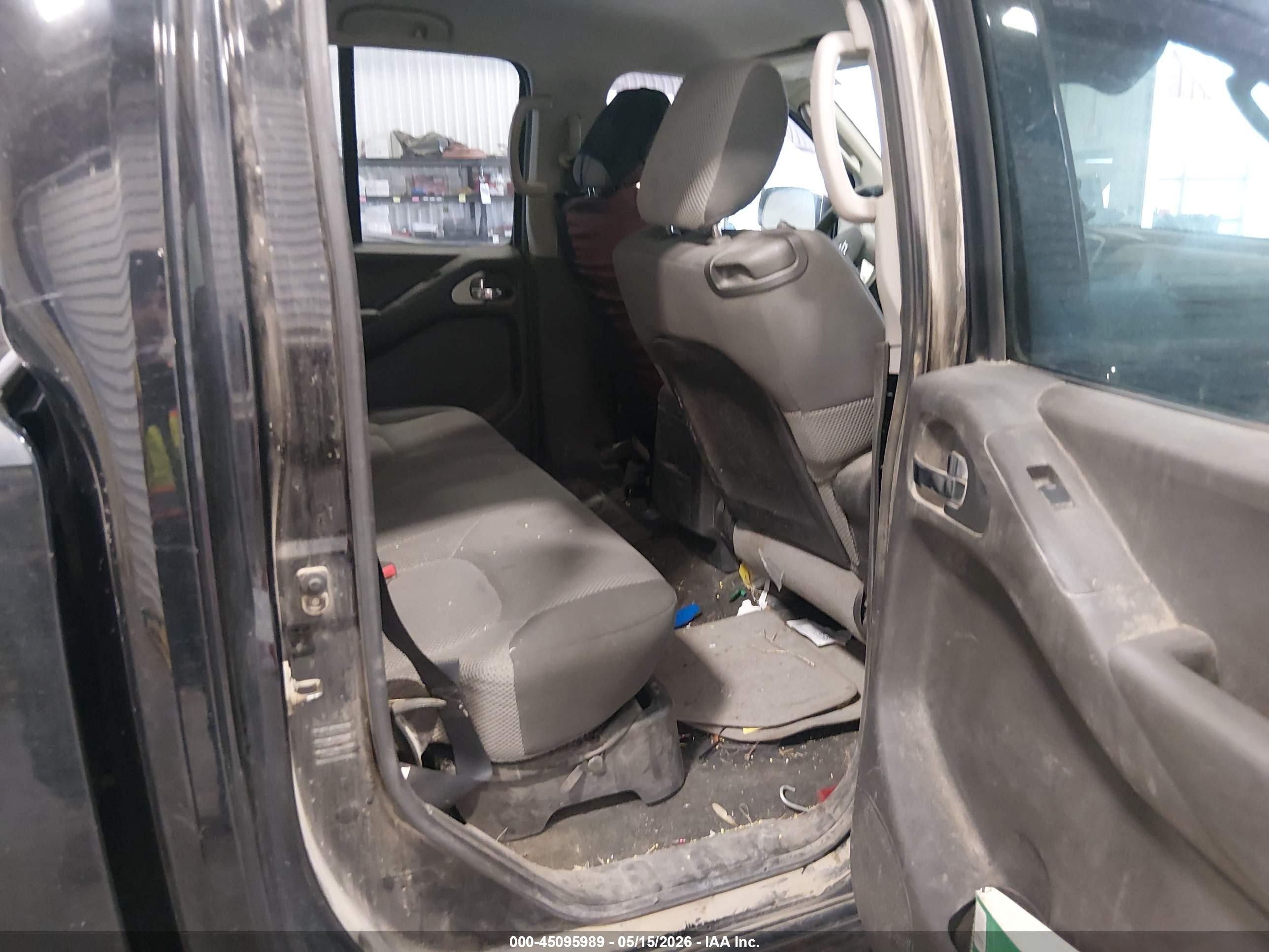 2010 Suzuki Equator Sport Black vin: 5Z61D0FV3AC414743
