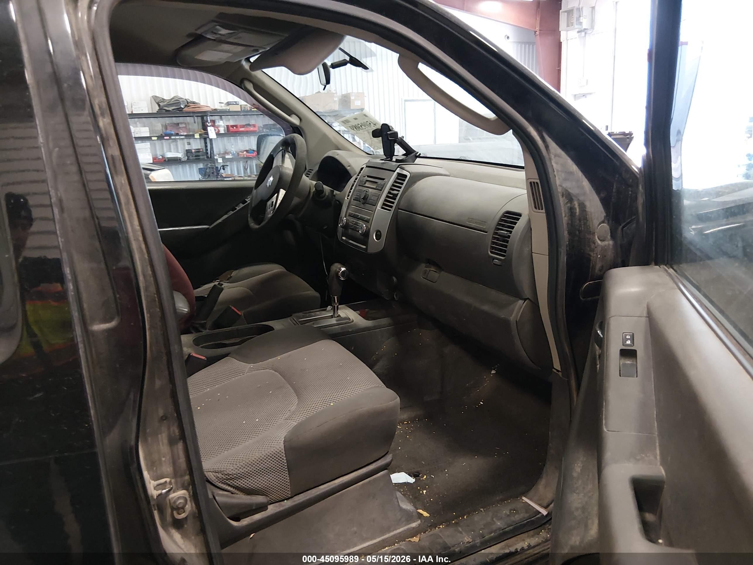 2010 Suzuki Equator Sport Black vin: 5Z61D0FV3AC414743